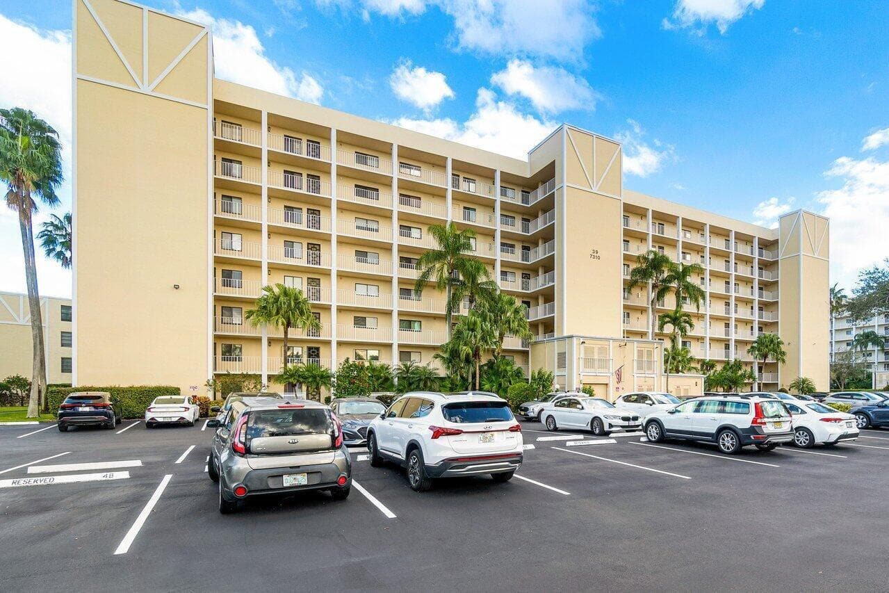 7310 Ashford Place 704, Delray Beach, FL 33446 — photo 11 of 28