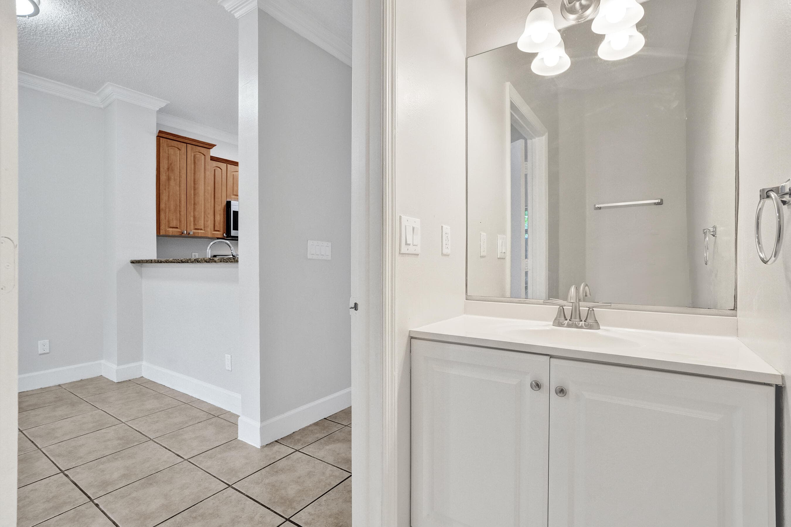752 SW 122nd Terrace, Pembroke Pines, FL 33025 — photo 14 of 40