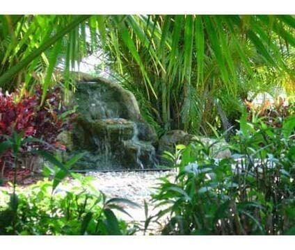 6556 Emerald Dunes Drive 303, West Palm Beach, FL 33411 — photo 15 of 17