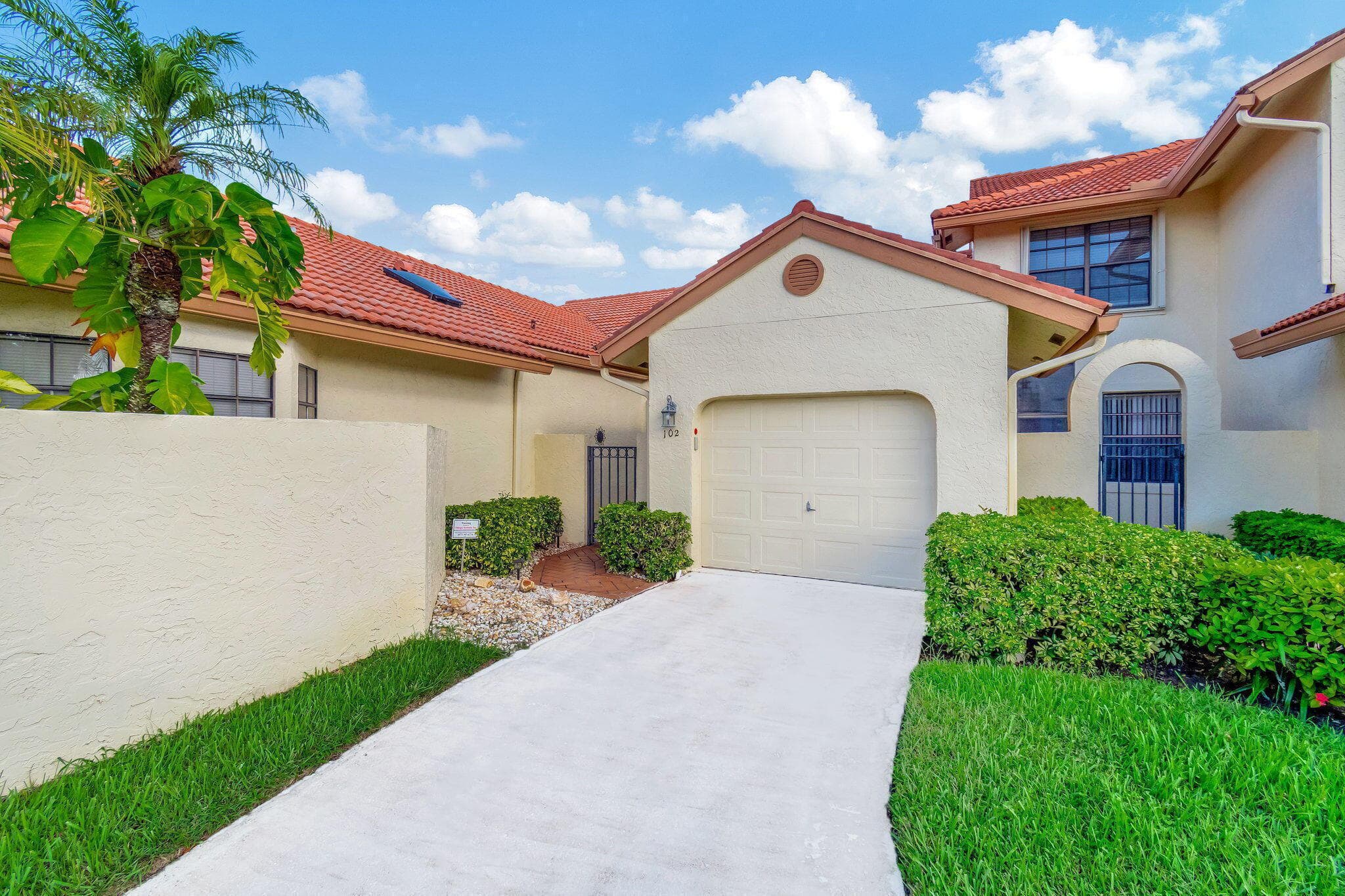 8308 Waterline Drive 102, Boynton Beach, FL 33472 — photo 2 of 30