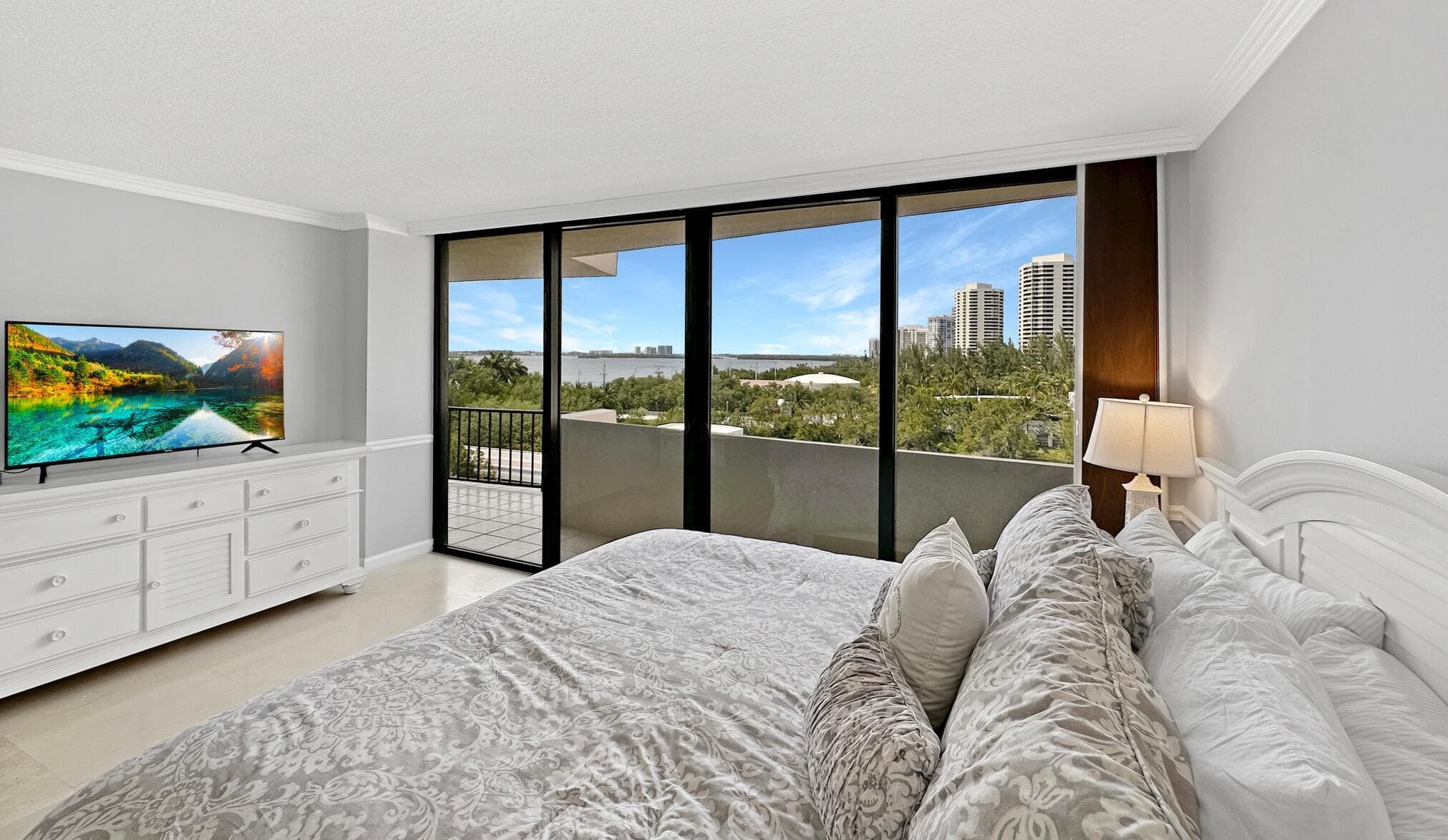 4200 N Ocean Drive 2-506, Singer Island, FL 33404 — photo 12 of 30