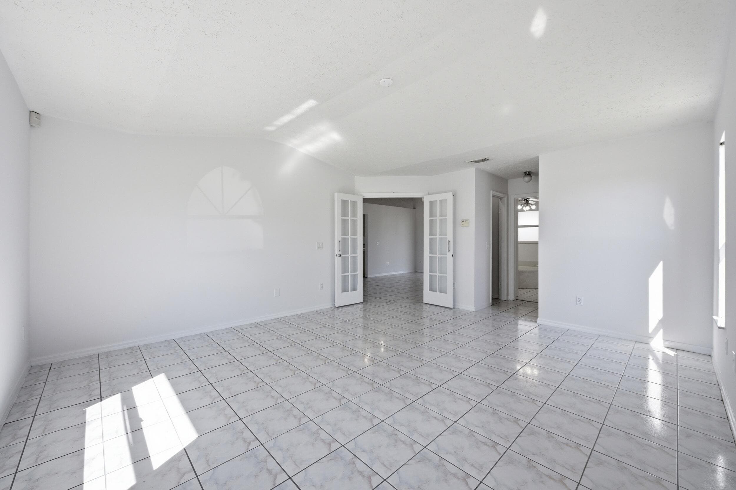 1371 SE Airoso Boulevard, Port St. Lucie, FL 34983 — photo 5 of 20