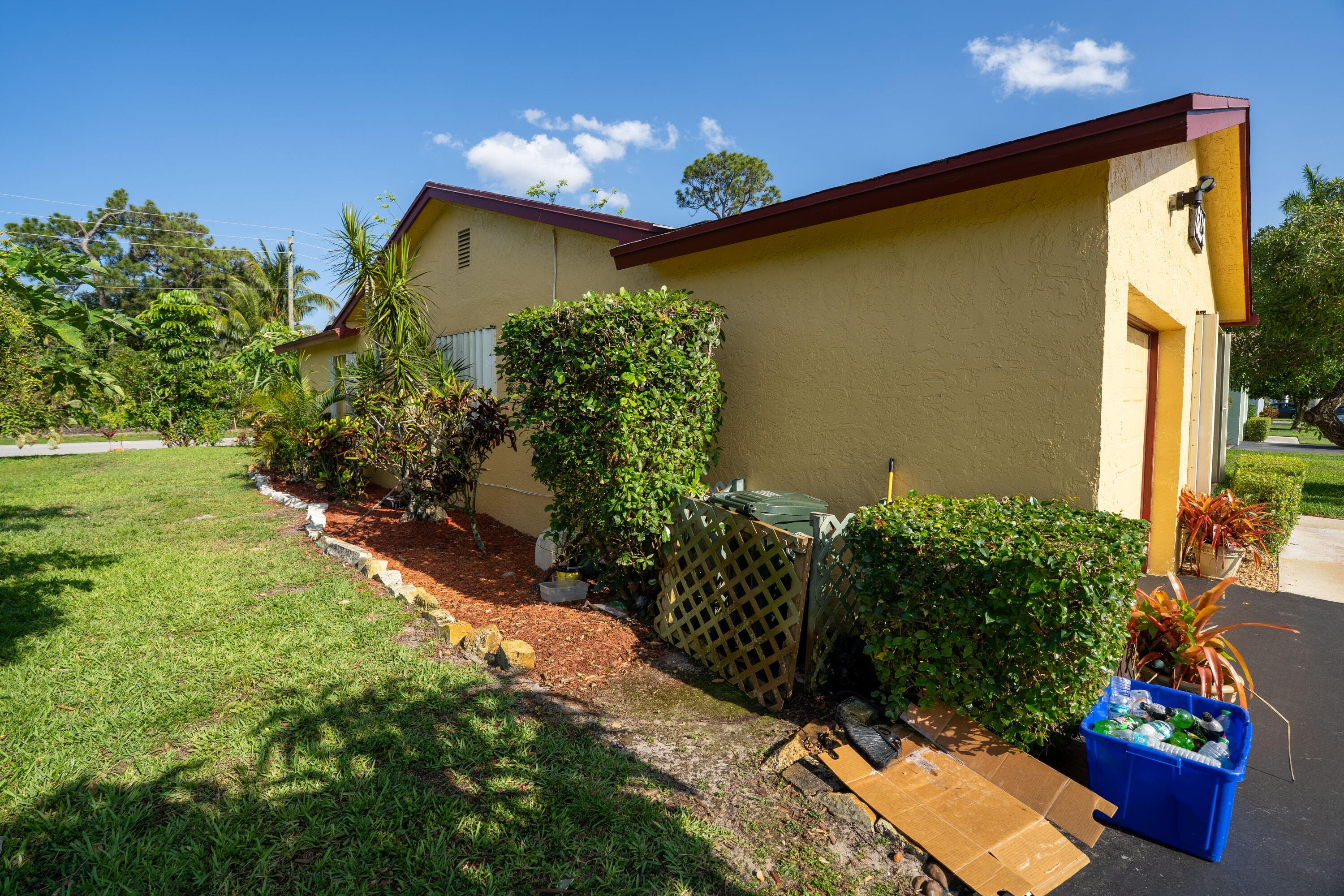 6121 Rainbow Circle, Greenacres, FL 33463 — photo 35 of 86