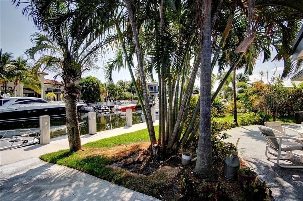3860 NE 23rd Avenue 4, Lighthouse Point, FL 33064 — photo 3 of 27