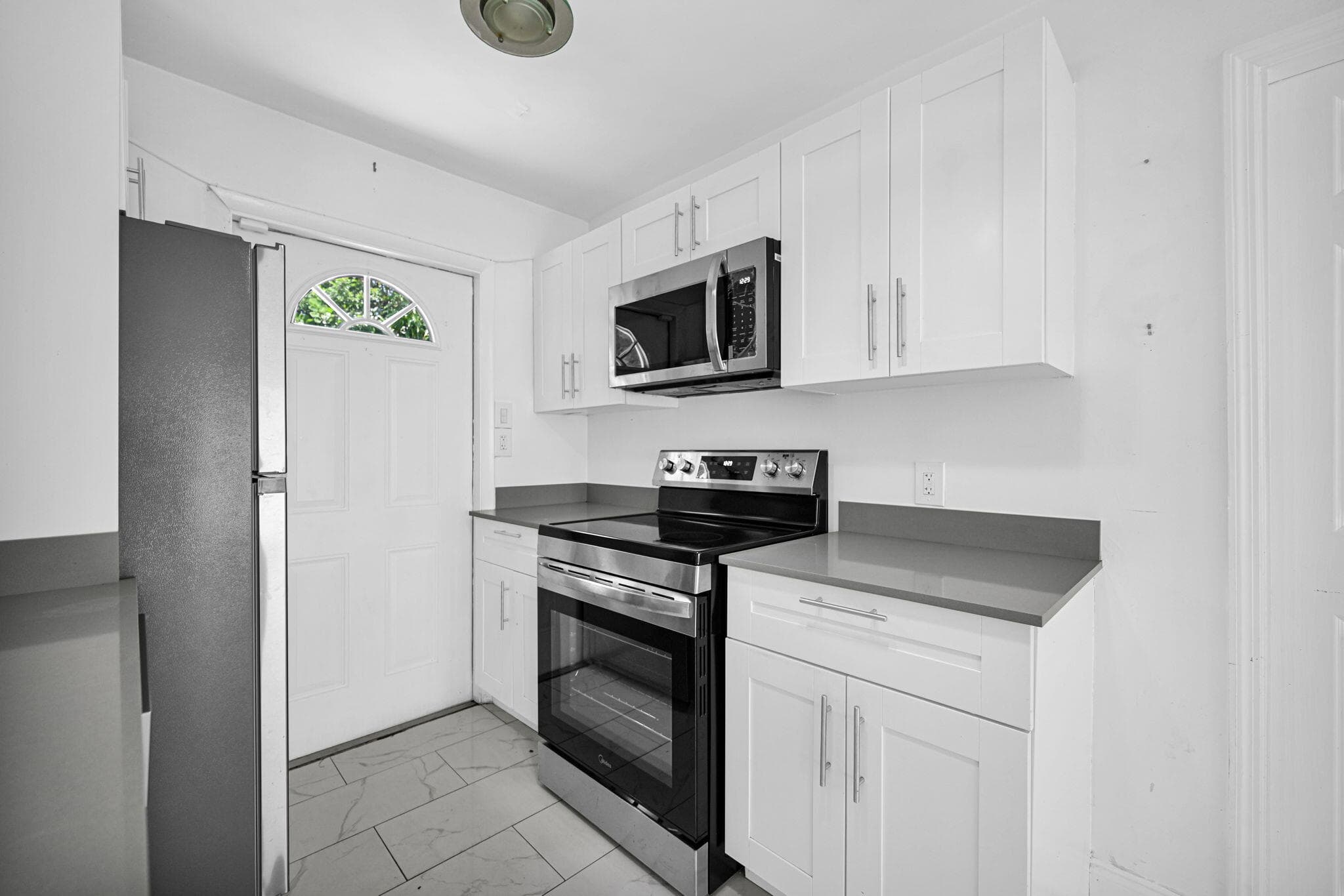 2933 NE 12th Terrace, Pompano Beach, FL 33064 — photo 9 of 12