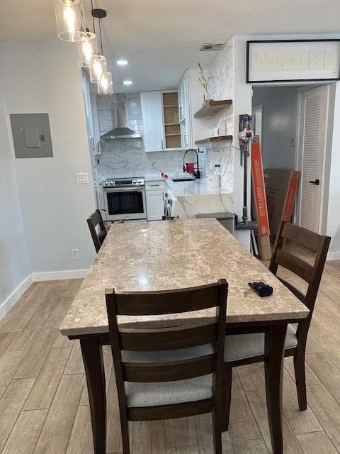2220 NE 68th Street 1023, Fort Lauderdale, FL 33308 — photo 10 of 35