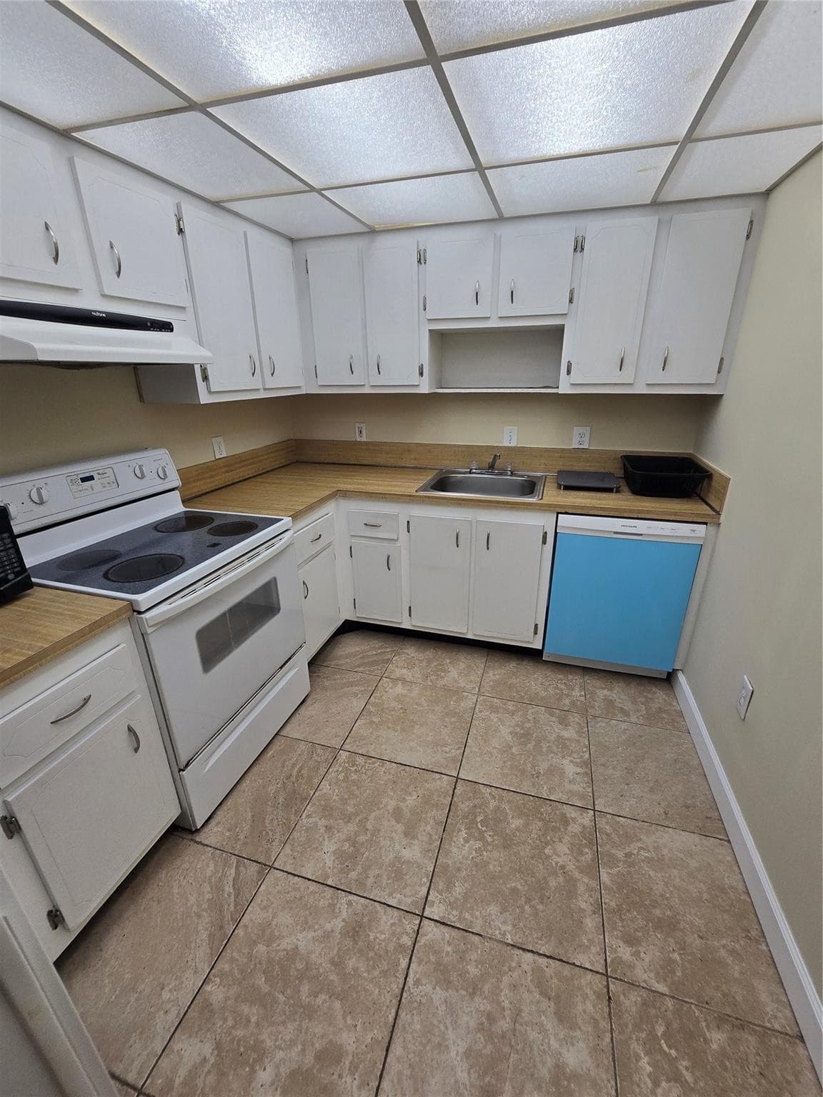 1681 NW 70th Avenue 403, Plantation, FL 33313 — photo 10 of 54