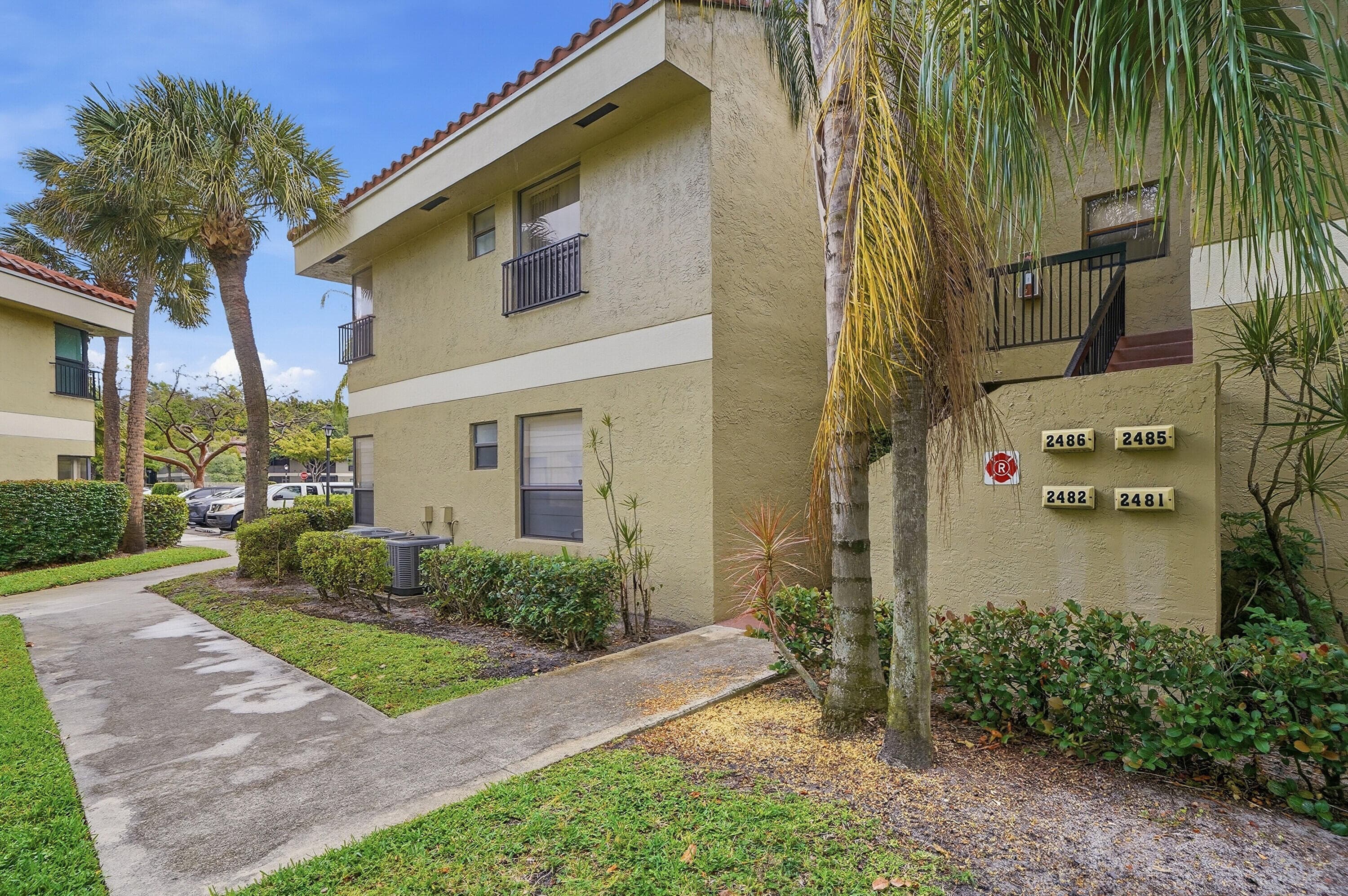 2486 NW 49th Terrace 762, Coconut Creek, FL 33063 — photo 5 of 44