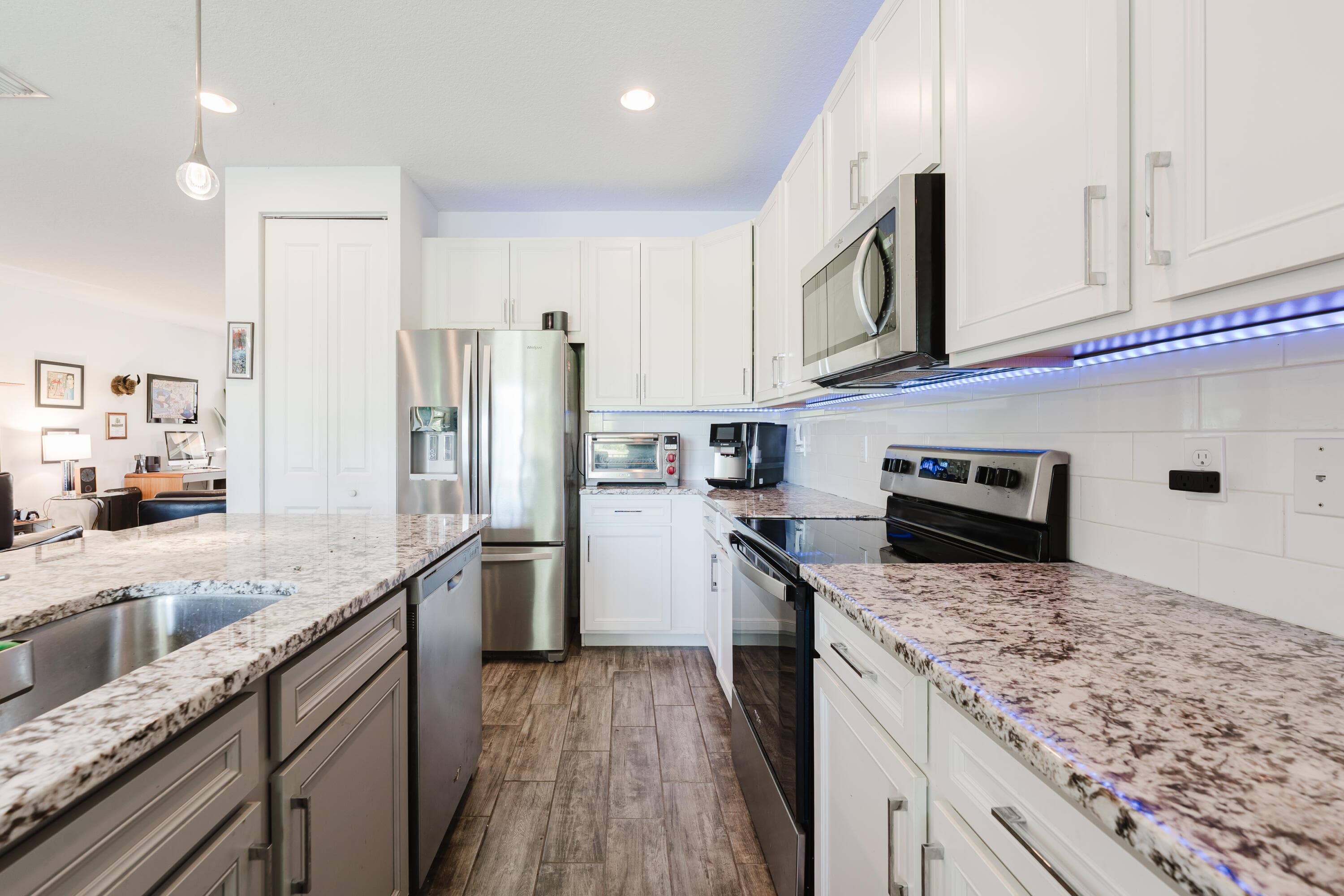 295 NW 33rd Lane, Pompano Beach, FL 33069 — photo 11 of 51