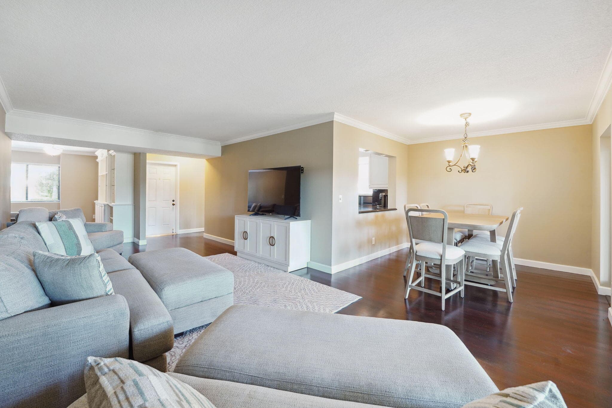 100 Pelican Pointe Drive 101, Delray Beach, FL 33483 — photo 6 of 37