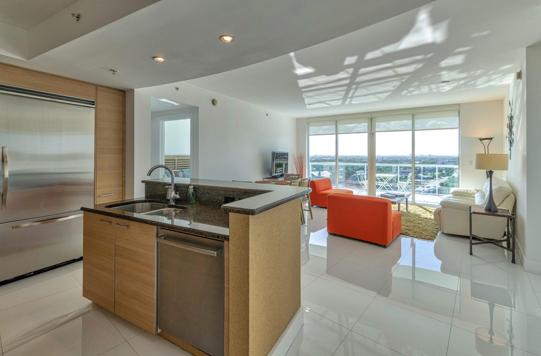 1 N Ocean Boulevard 913, Pompano Beach, FL 33062 — photo 3 of 38