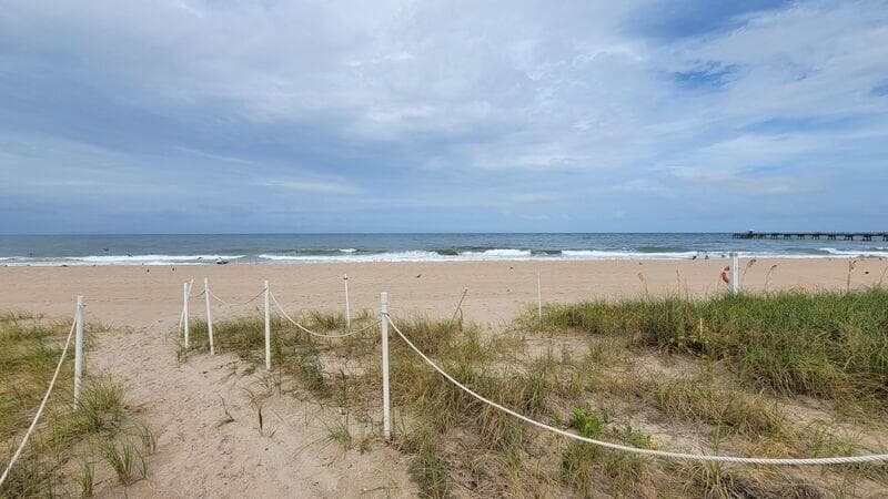 4445 El Mar Drive 303, Lauderdale-By-The-Sea, FL 33308 — photo 3 of 42
