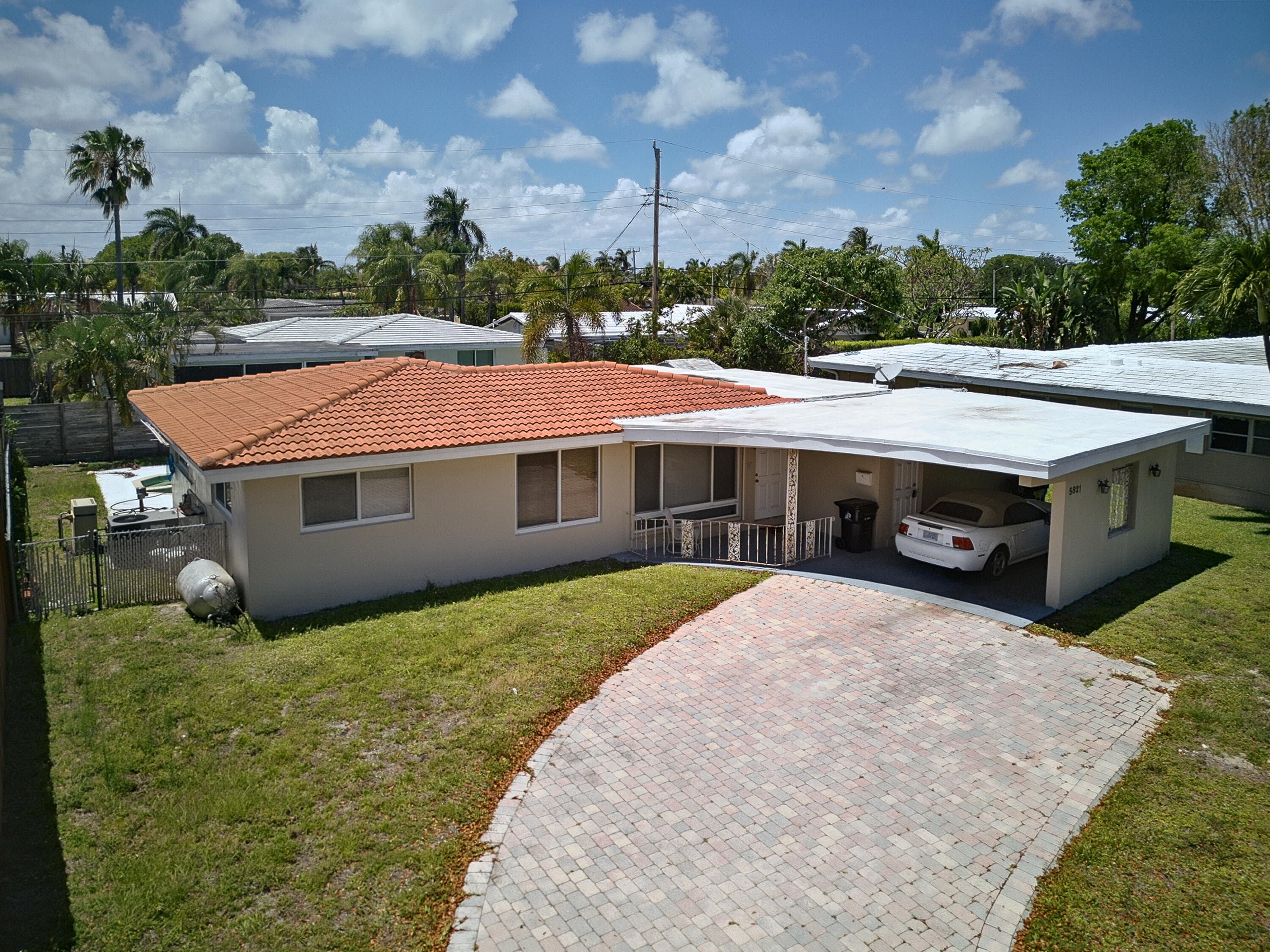 5821 NE 22nd Avenue, Fort Lauderdale, FL 33308 — photo 1 of 6