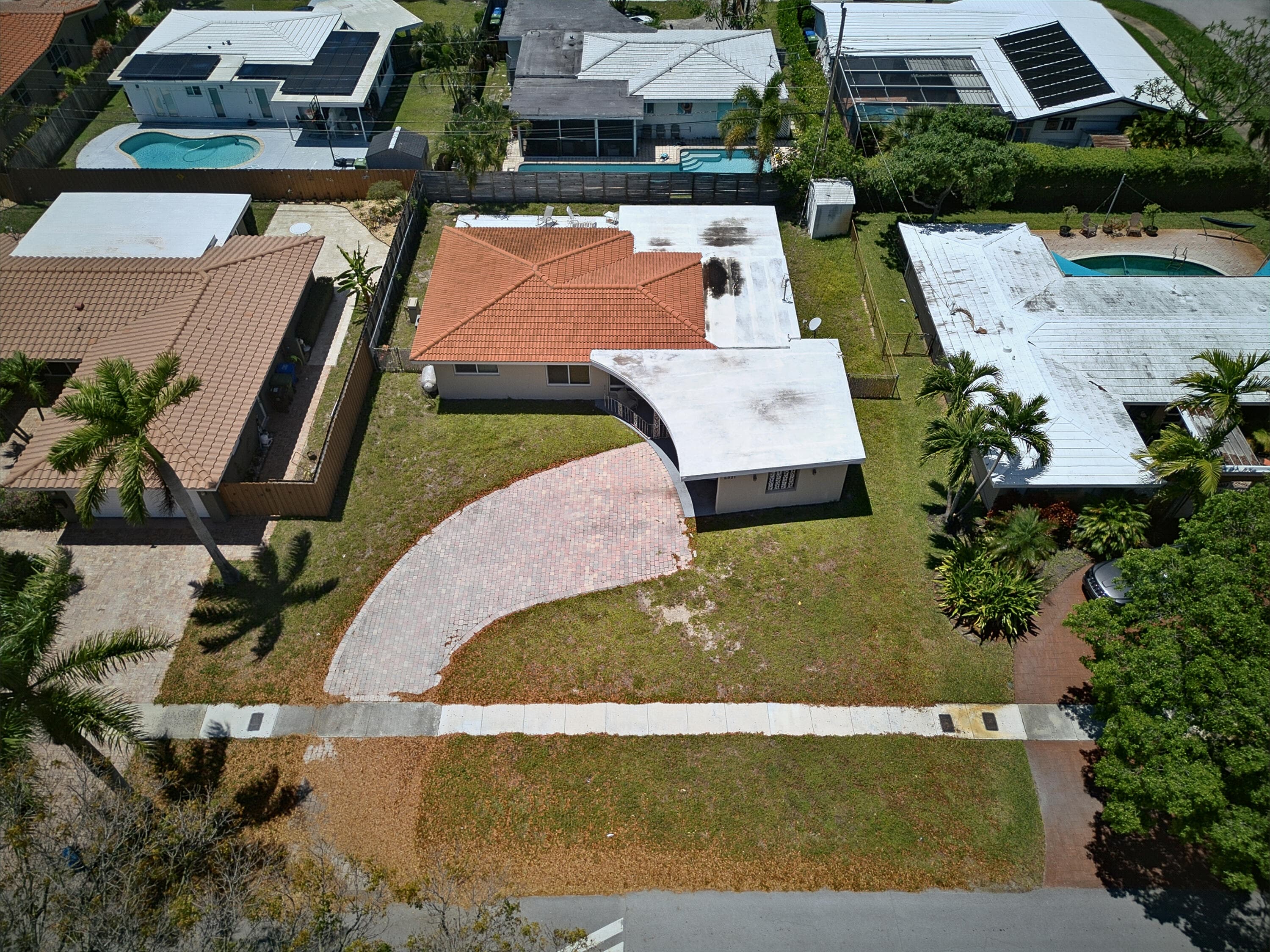 5821 NE 22nd Avenue, Fort Lauderdale, FL 33308 — photo 5 of 6