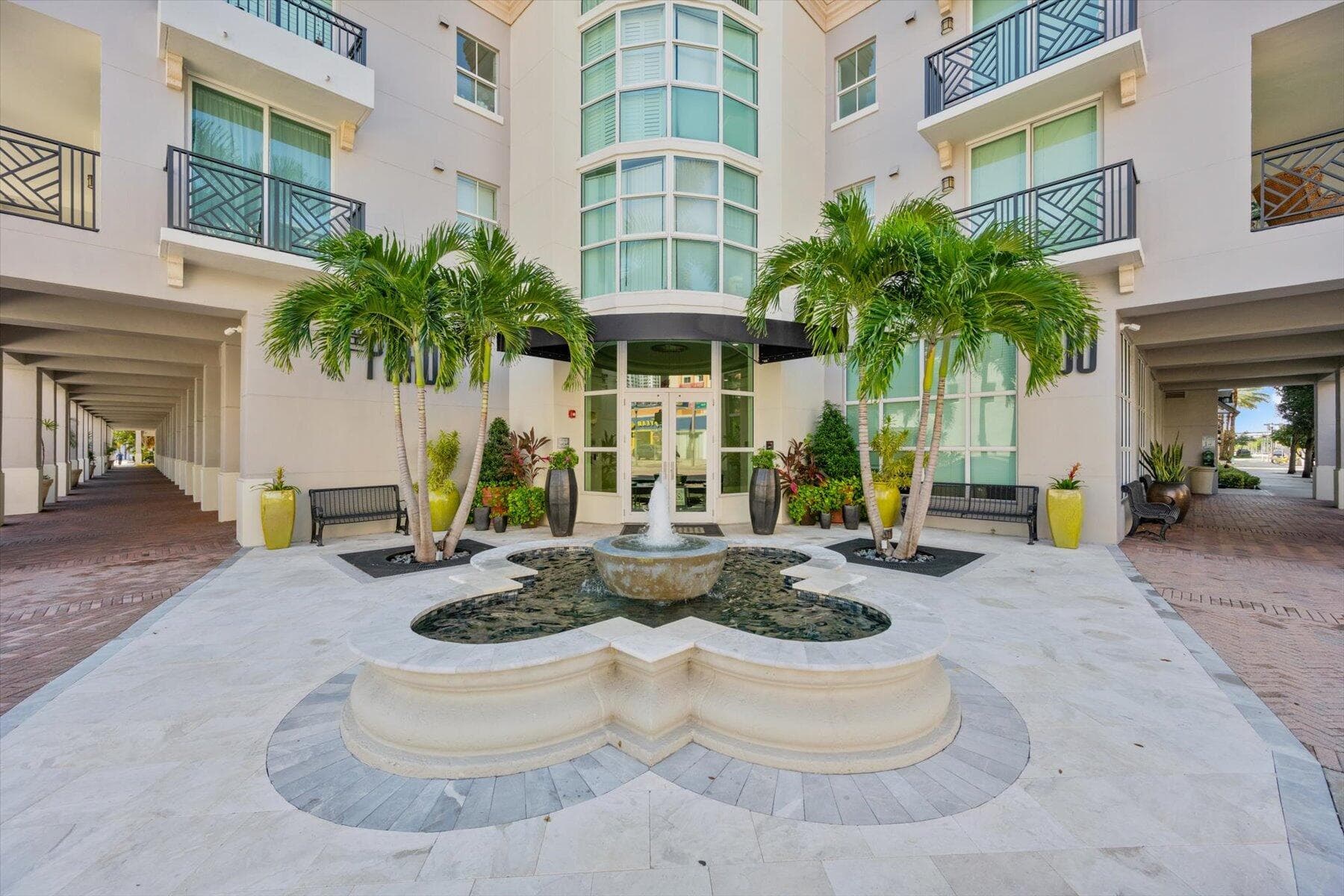 600 S Dixie Highway 659, West Palm Beach, FL 33401 — photo 26 of 29