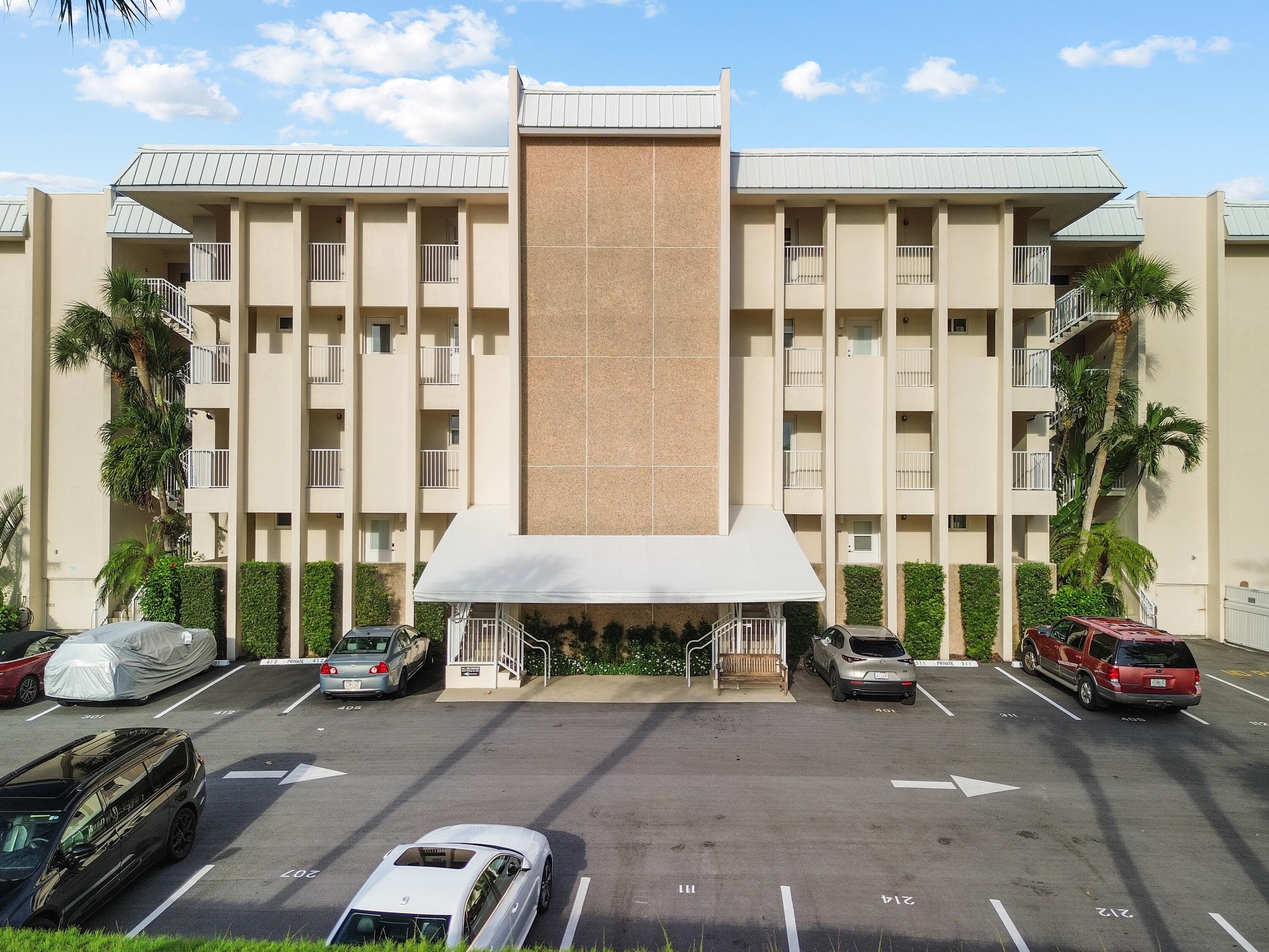 3851 N Ocean Boulevard Unit 404, Delray Beach, FL 33483 — photo 14 of 16