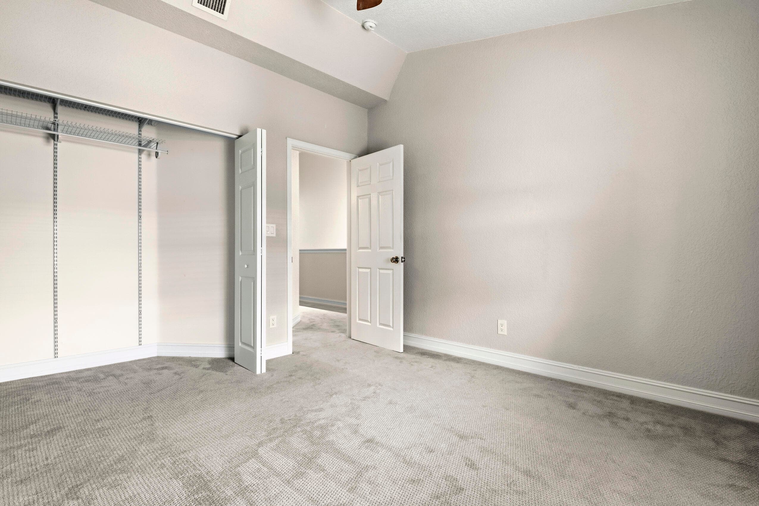 1741 NE 4th Avenue F5, Fort Lauderdale, FL 33305 — photo 38 of 46