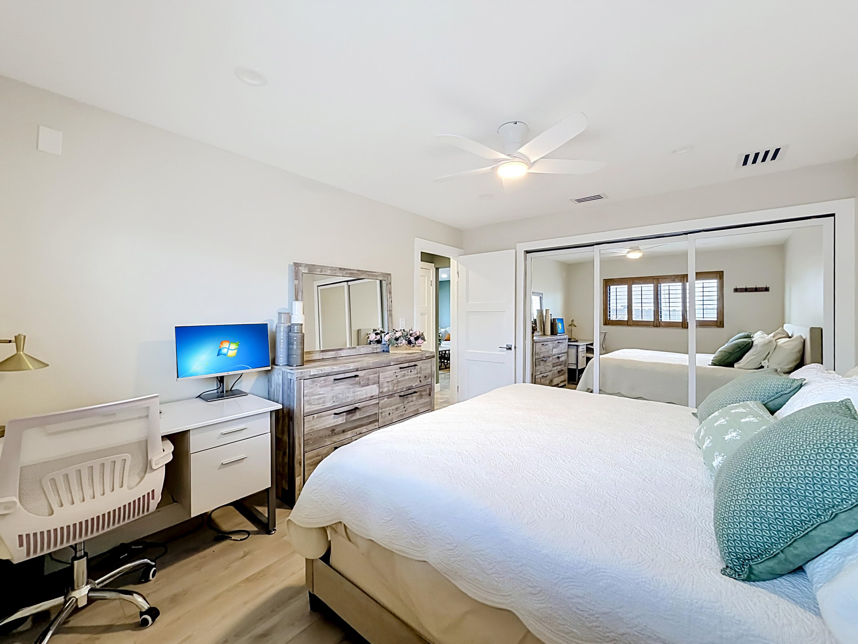 736 NW 12th Avenue, Dania Beach, FL 33004 — photo 35 of 79