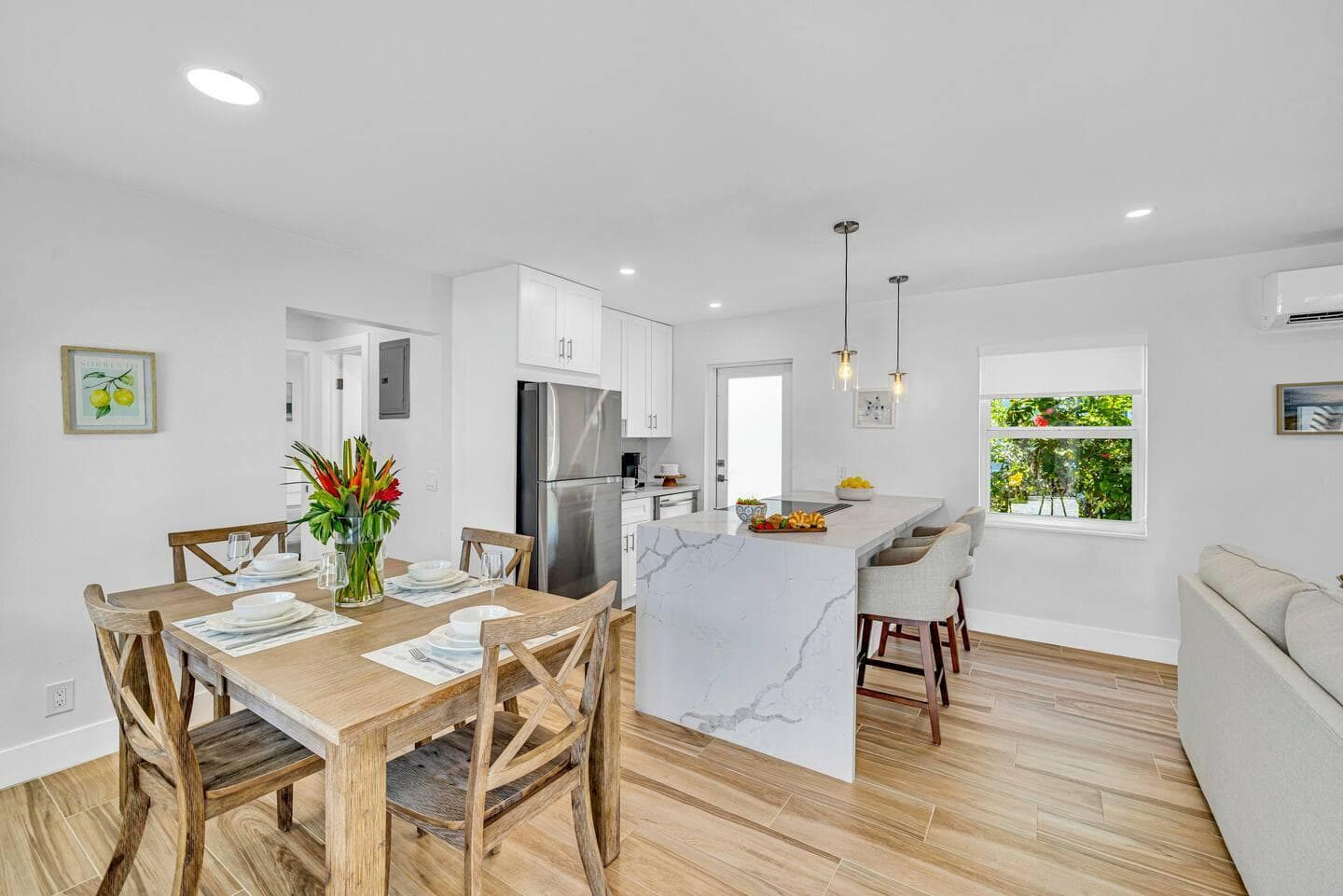 347 N Birch Road 1-9, Fort Lauderdale, FL 33304 — photo 9 of 28