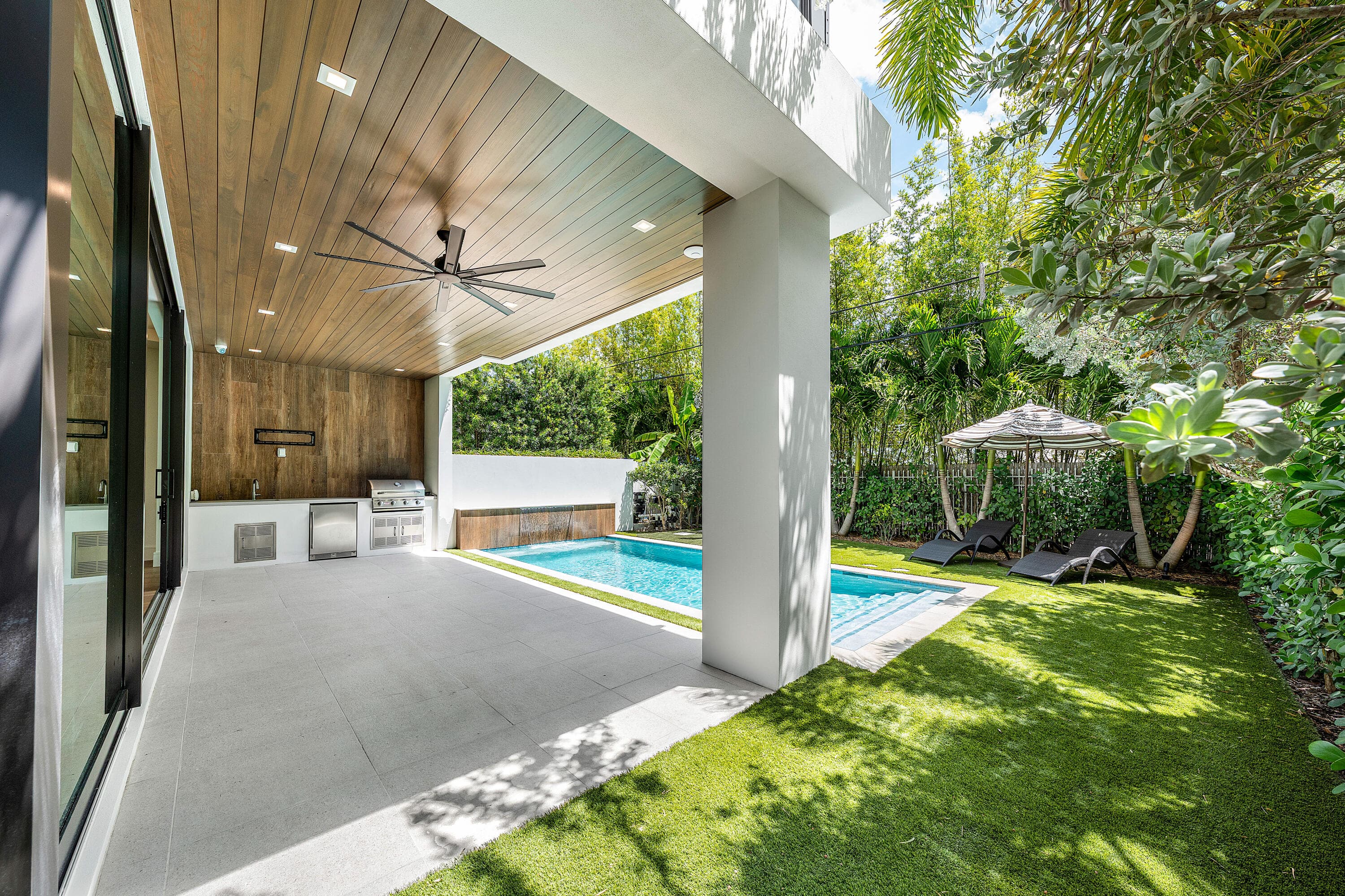 320 NE Wavecrest Way, Boca Raton, FL 33432 — photo 29 of 65