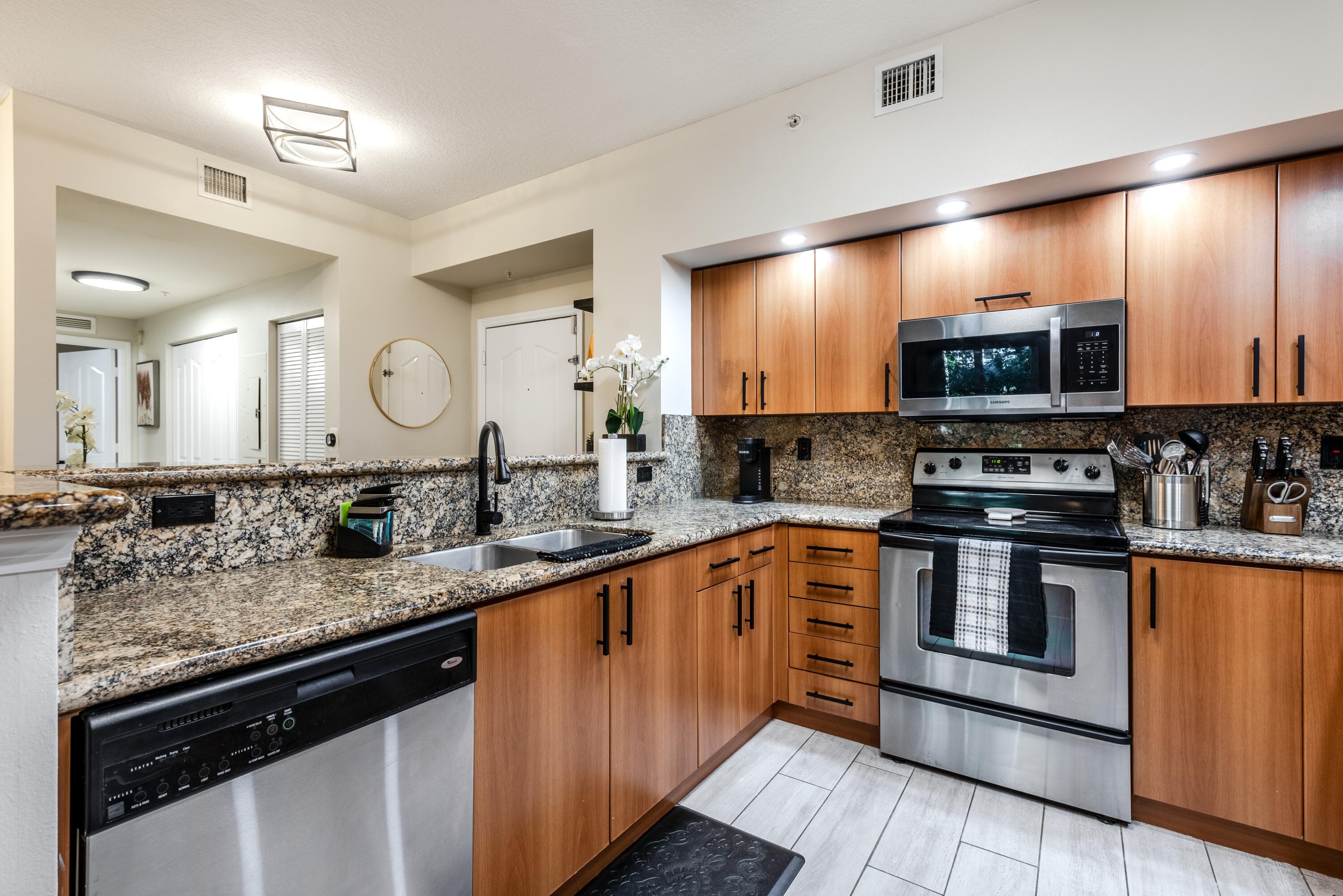 255 NE 3rd Avenue 2212, Delray Beach, FL 33444 — photo 8 of 81