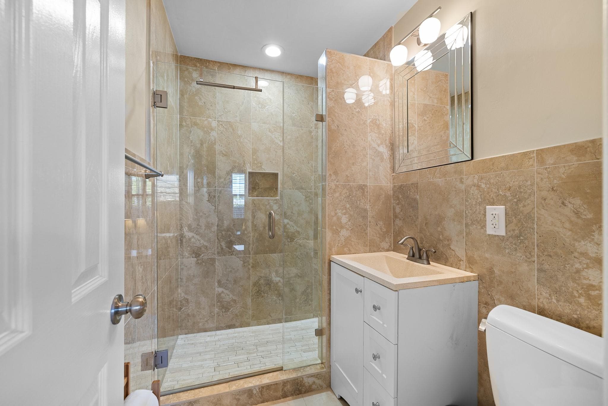 2701 NE 1st Street 106, Pompano Beach, FL 33062 — photo 24 of 36