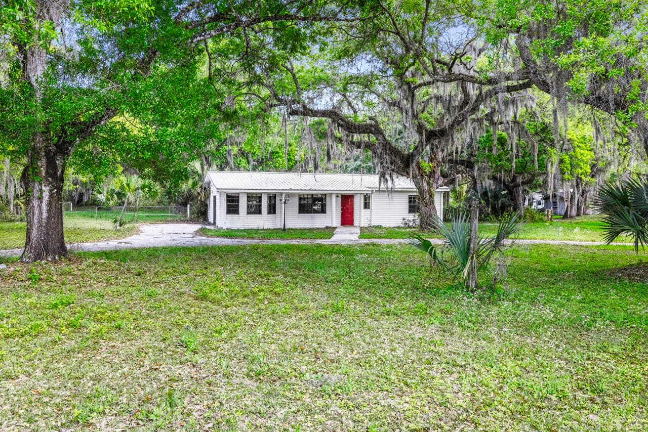 536 SE 16th Avenue, Okeechobee, FL 34974 — photo 3 of 34
