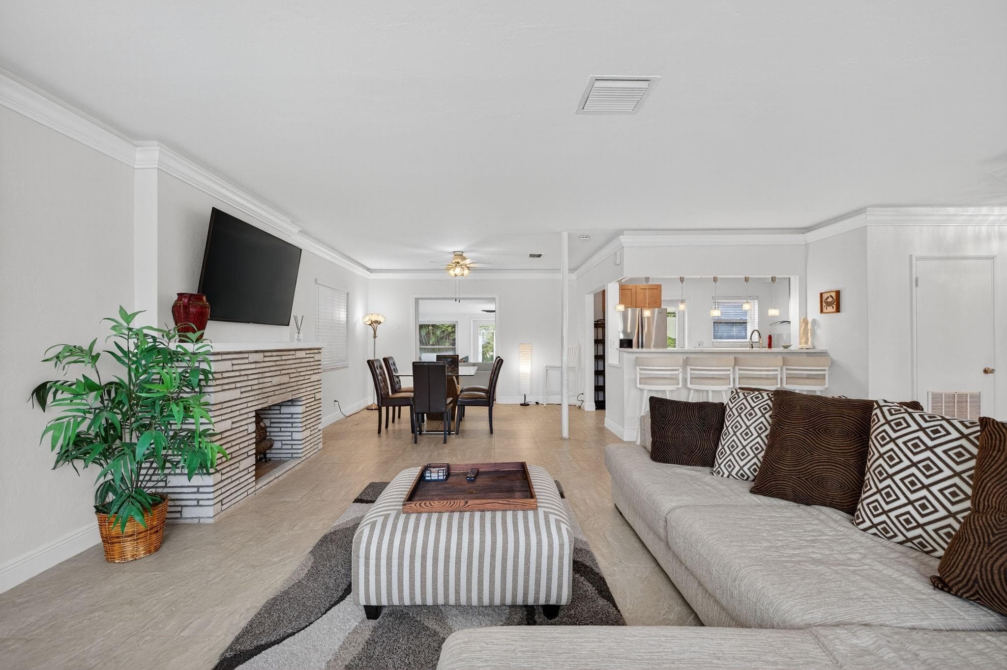 283 Imperial Lane, Lauderdale-By-The-Sea, FL 33308 — photo 12 of 62