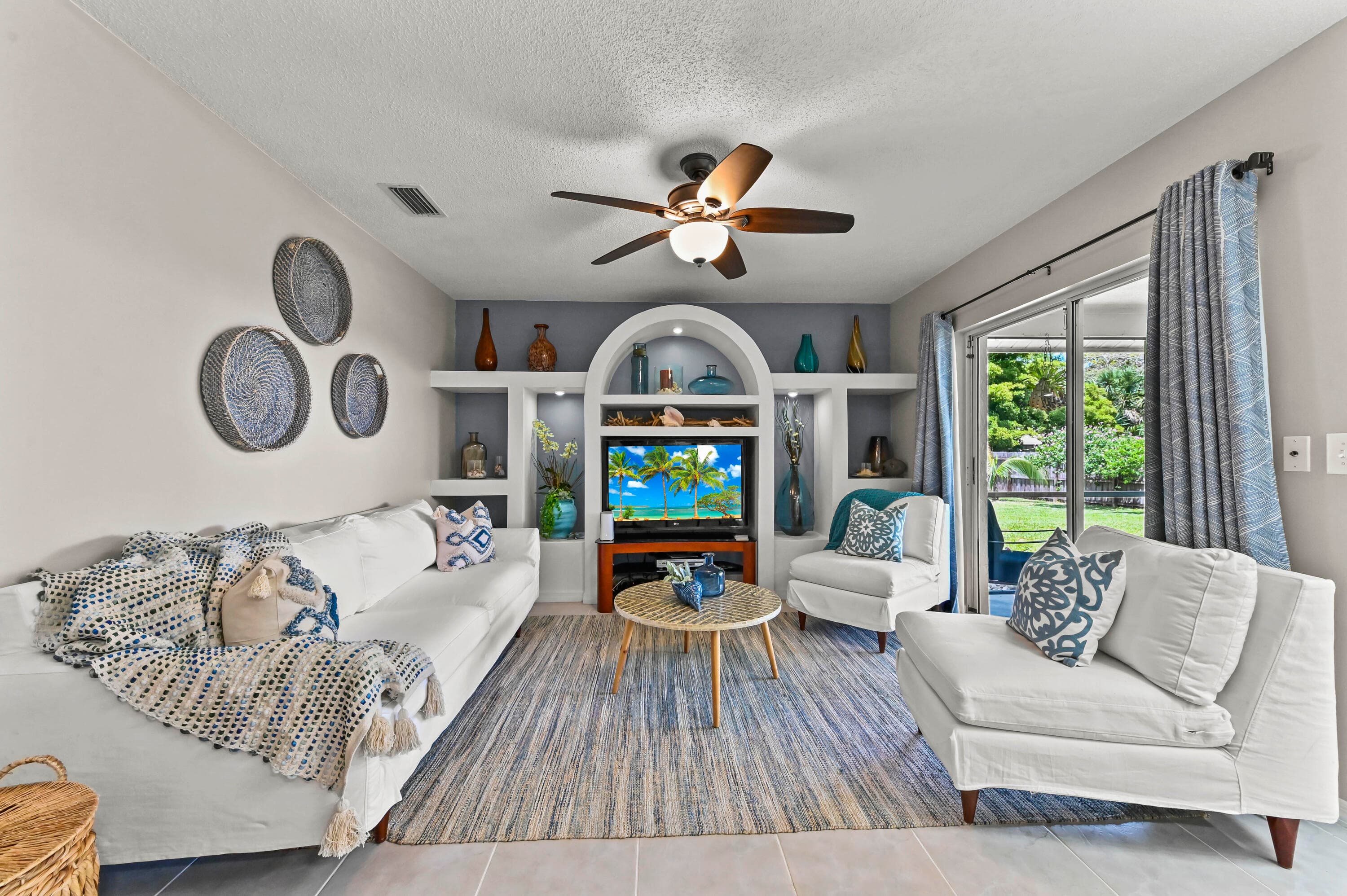 118 Royal Pine Circle N, Royal Palm Beach, FL 33411 — photo 11 of 33