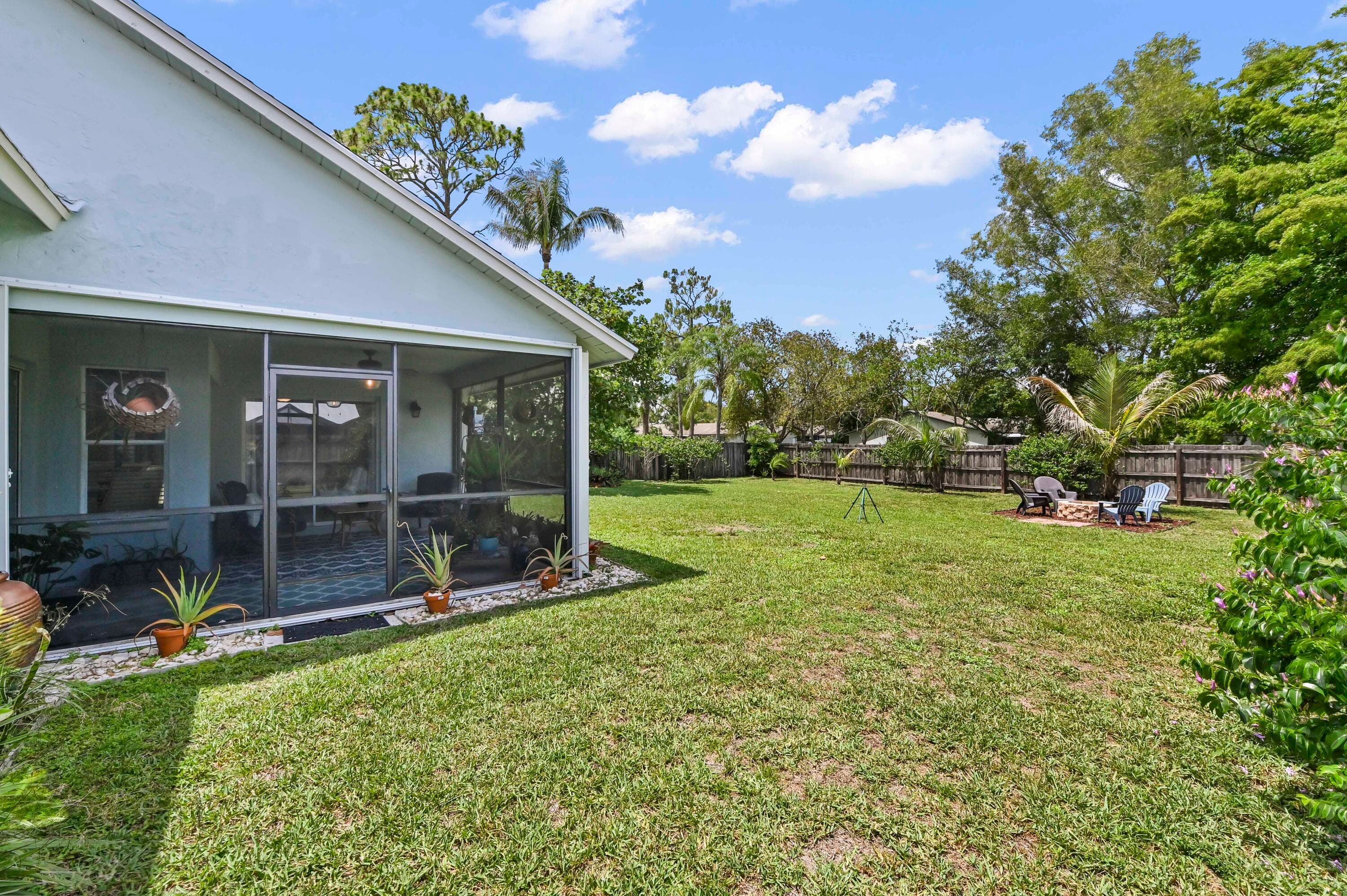118 Royal Pine Circle N, Royal Palm Beach, FL 33411 — photo 23 of 33