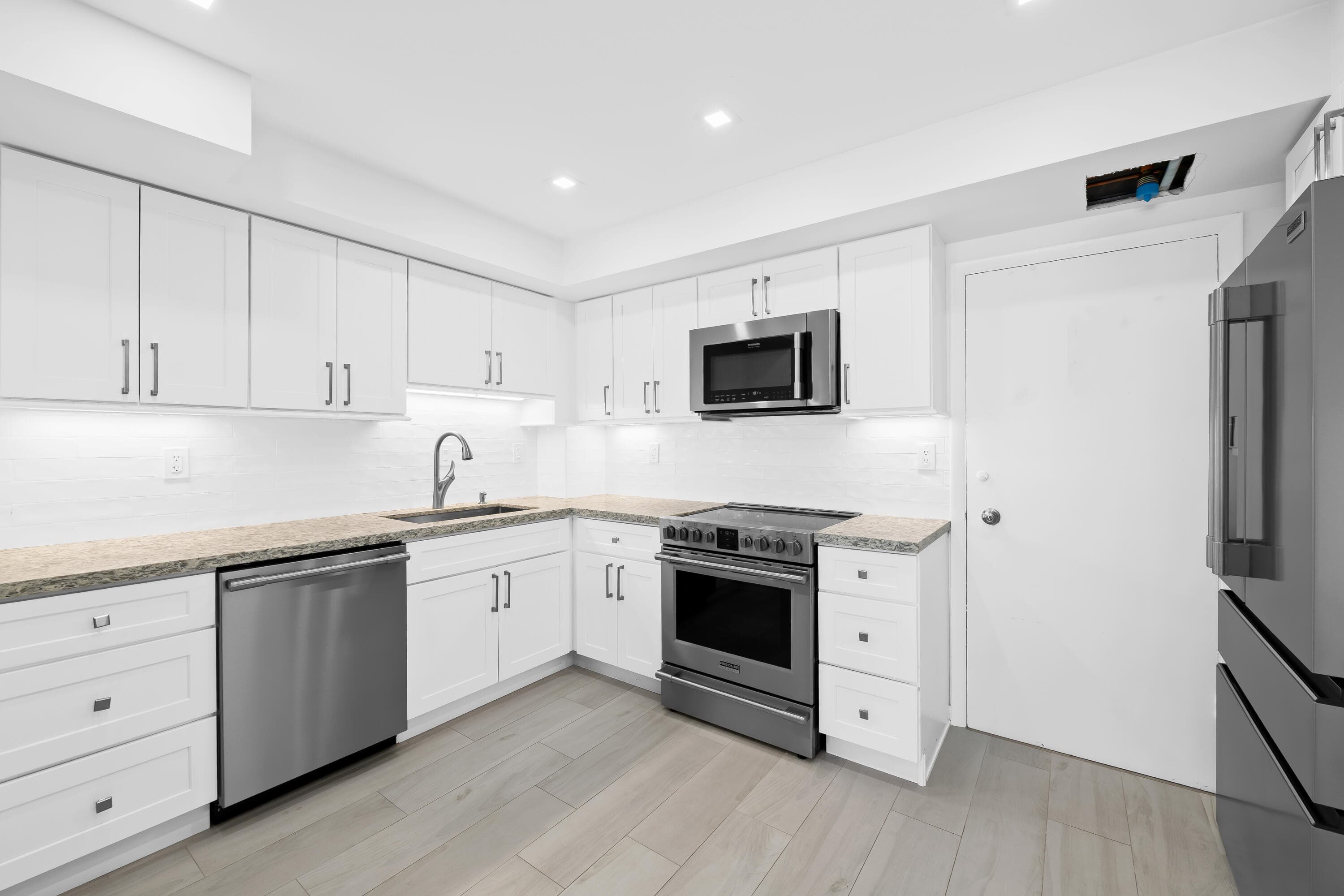 3850 Galt Ocean Drive 1804, Fort Lauderdale, FL 33308 — photo 11 of 33