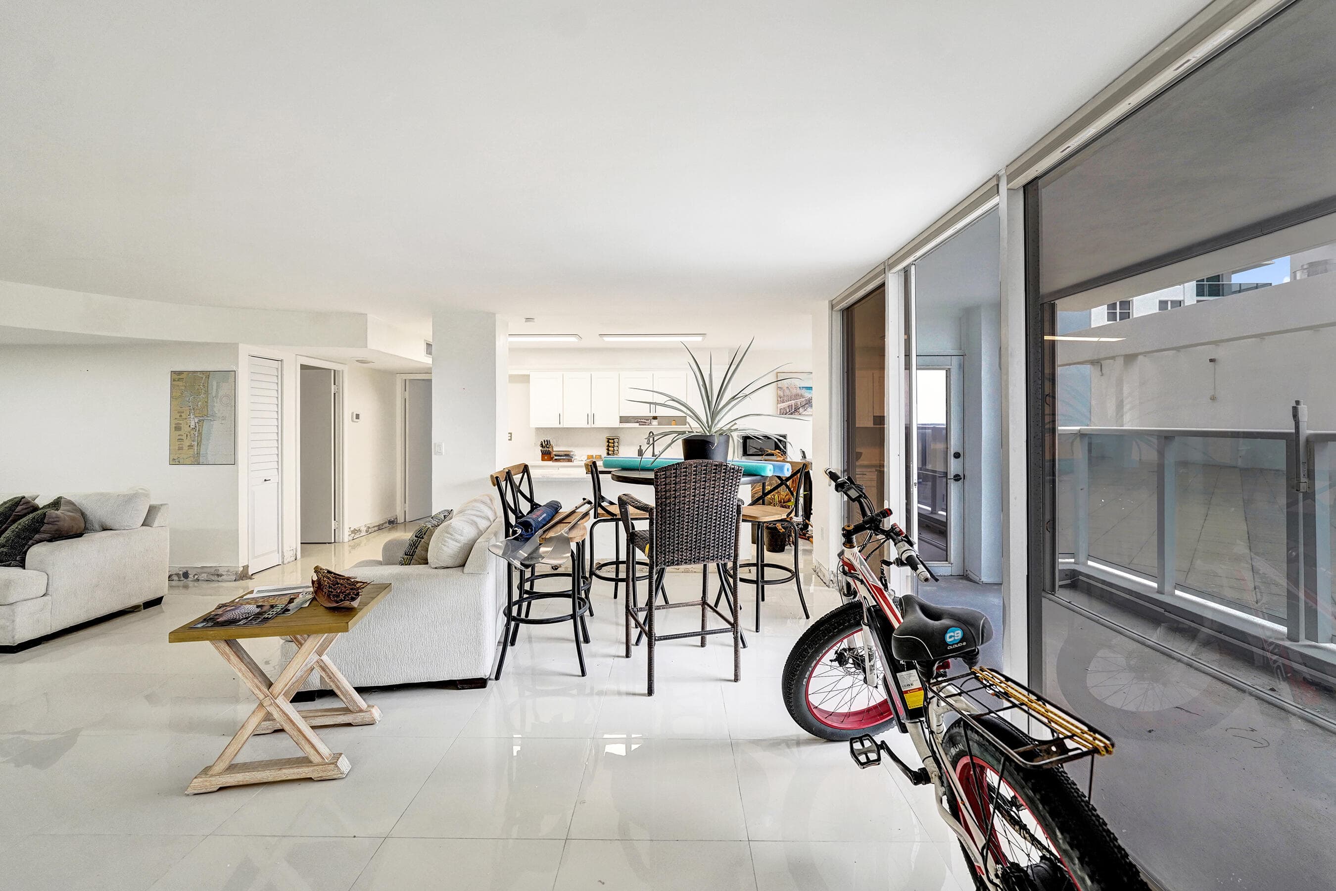 2751 S Ocean Drive 302s, Hollywood, FL 33019 — photo 43 of 69