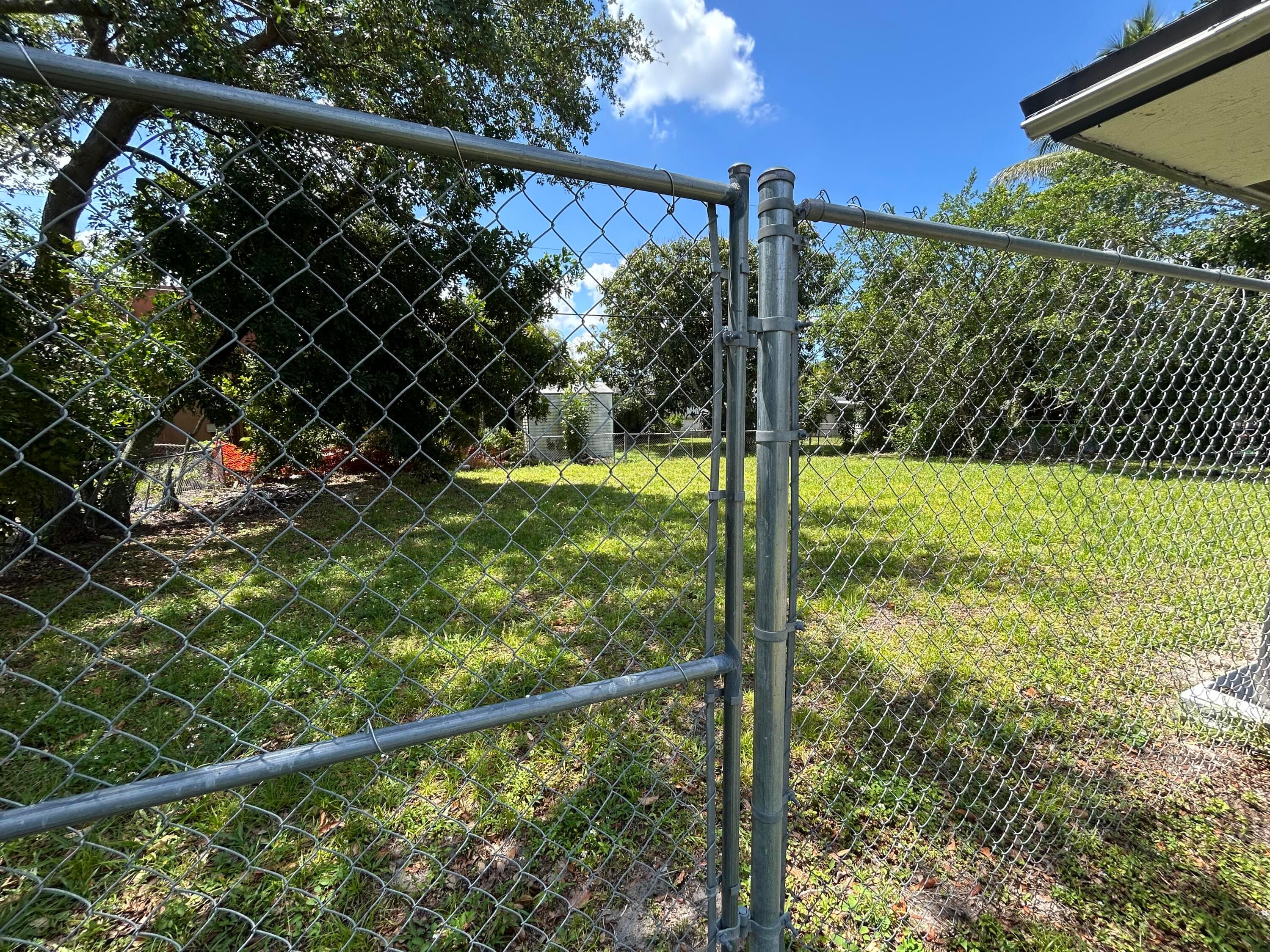 6140 SW 41st Court 1, Davie, FL 33314 — photo 10 of 35