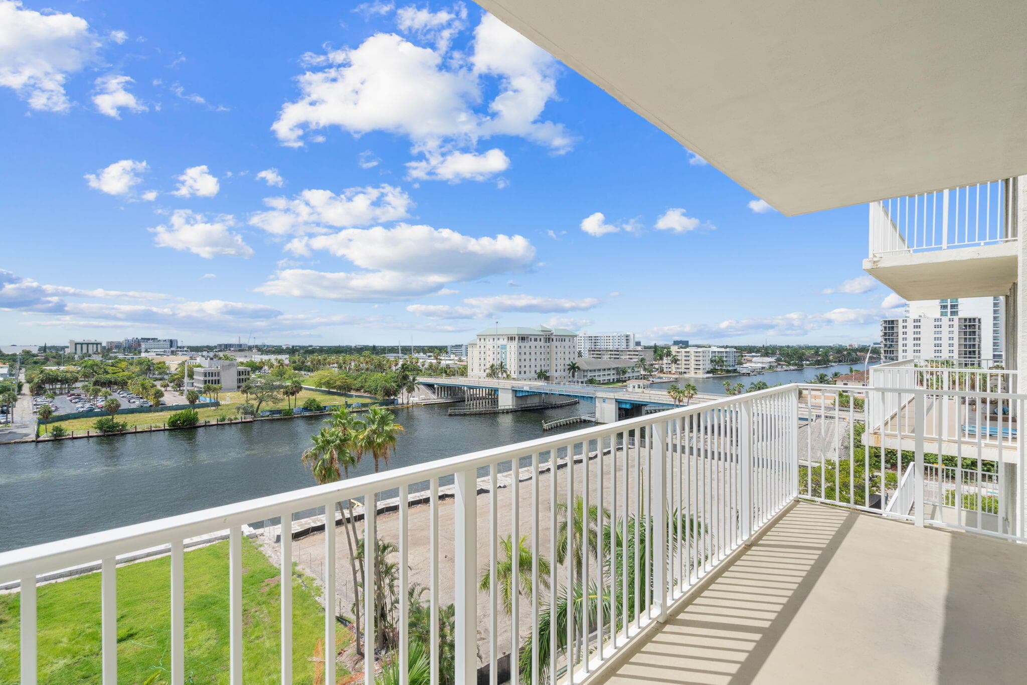 3020 NE 32nd Avenue 704, Fort Lauderdale, FL 33308 — photo 3 of 20