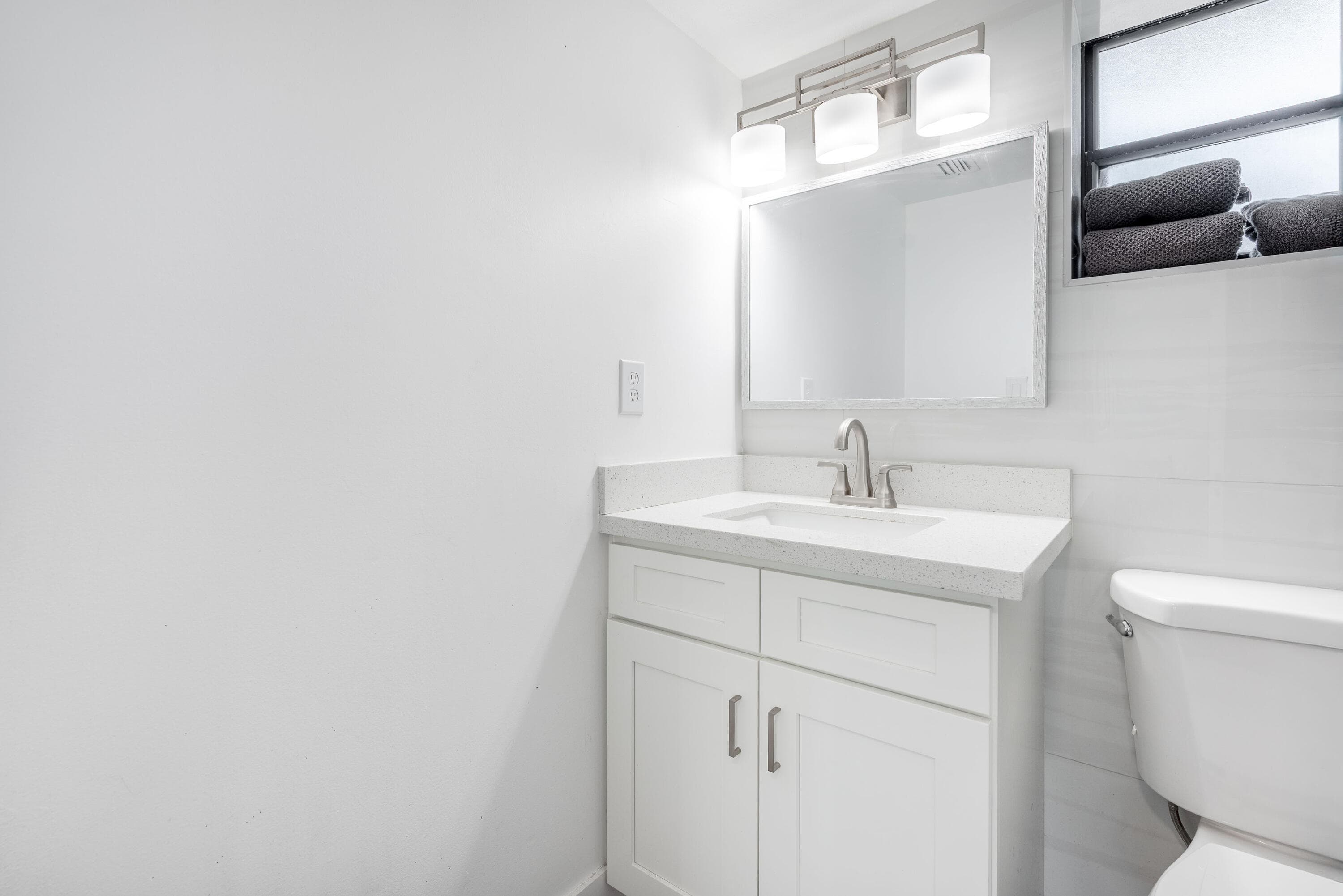 1700 N Congress 302, West Palm Beach, FL 33401 — photo 16 of 26