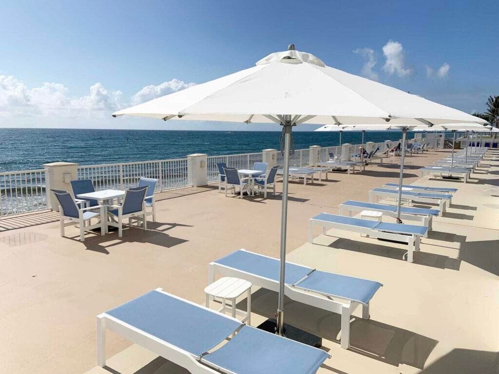 3546 S Ocean Boulevard 410, South Palm Beach, FL 33480 — photo 37 of 70