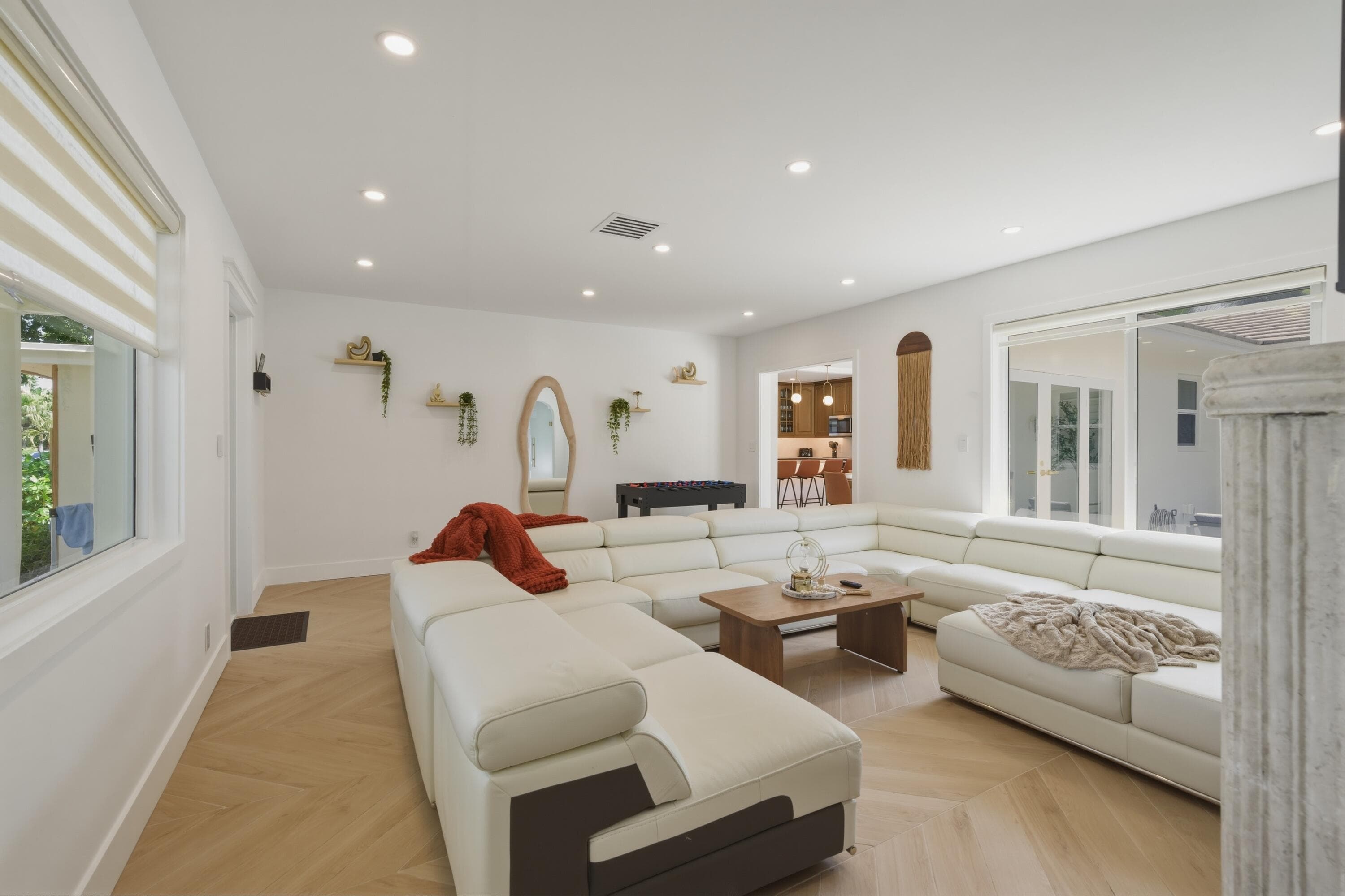 610 NE 16th Terrace, Fort Lauderdale, FL 33304 — photo 30 of 47