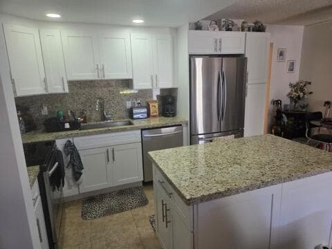 188 Grantham F 188, Deerfield Beach, FL 33442 — photo 5 of 24