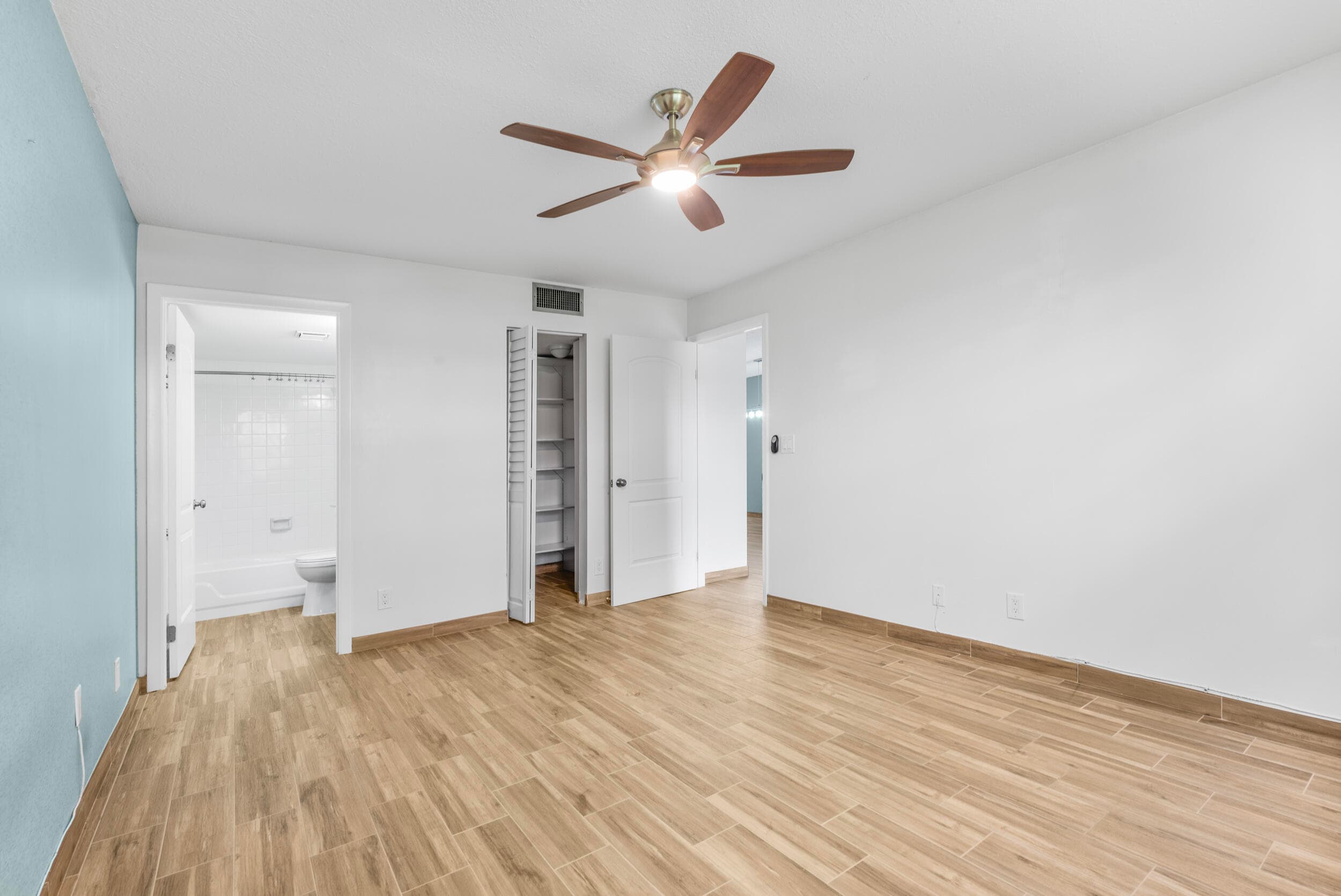 2865 SW 22nd Avenue 105, Delray Beach, FL 33445 — photo 16 of 26