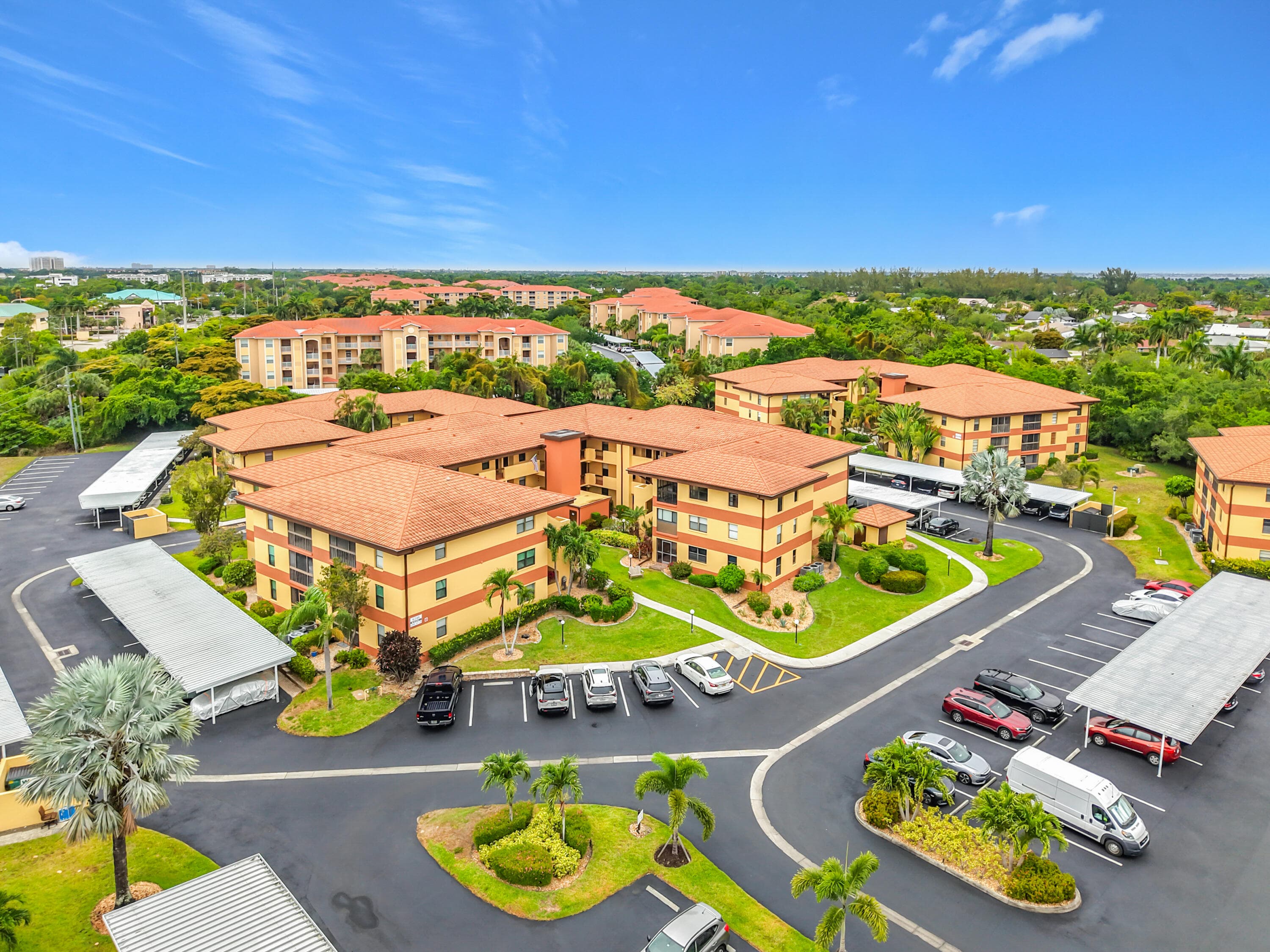 6146 Whiskey Creek Drive, Fort Myers, FL 33919 — photo