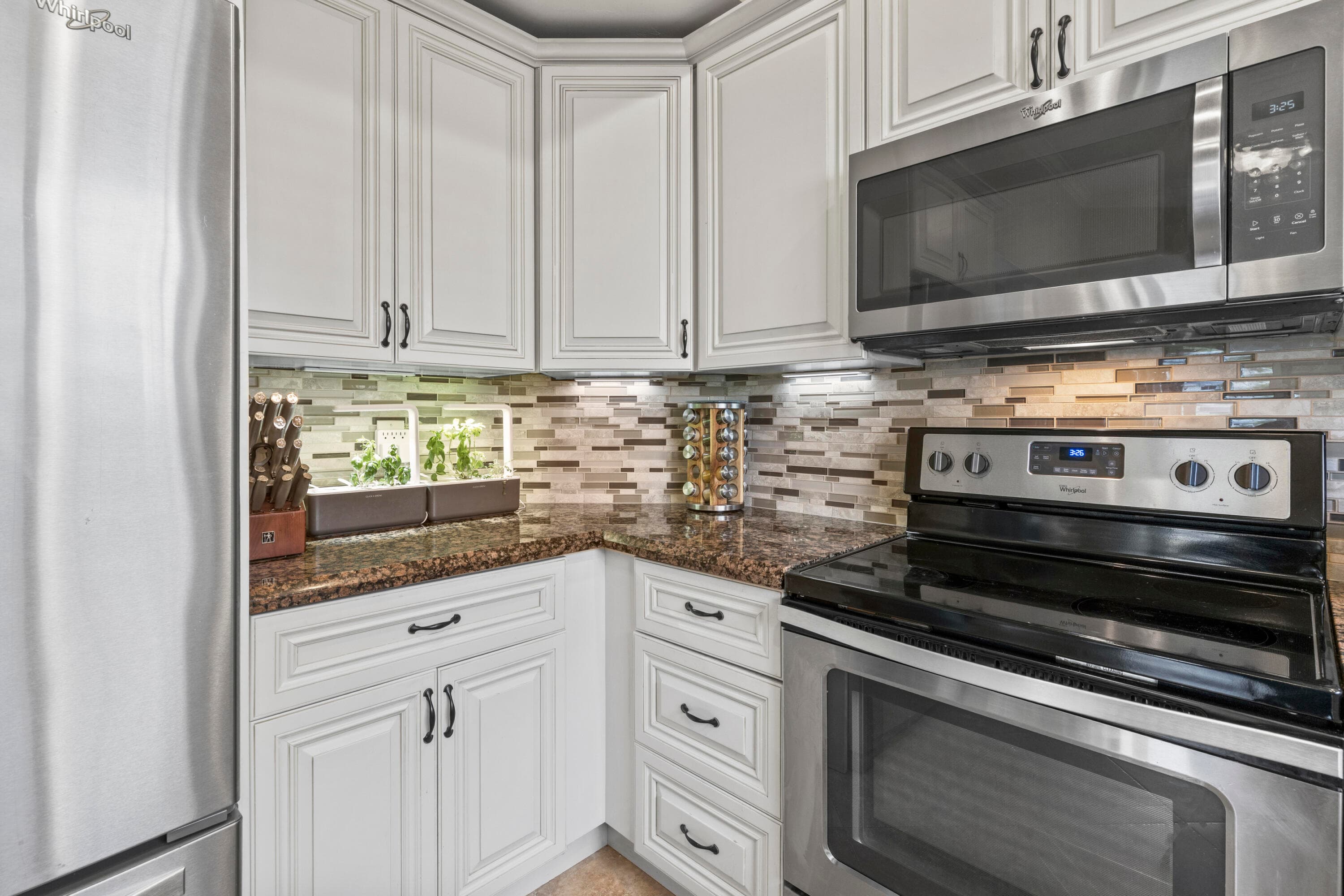 2030 Discovery Circle E, Deerfield Beach, FL 33442 — photo 11 of 60