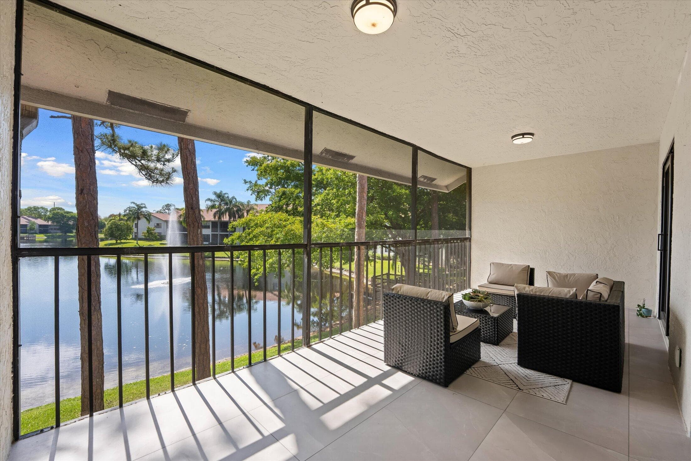 5521 Coach House Circle G, Boca Raton, FL 33486 — photo 14 of 32