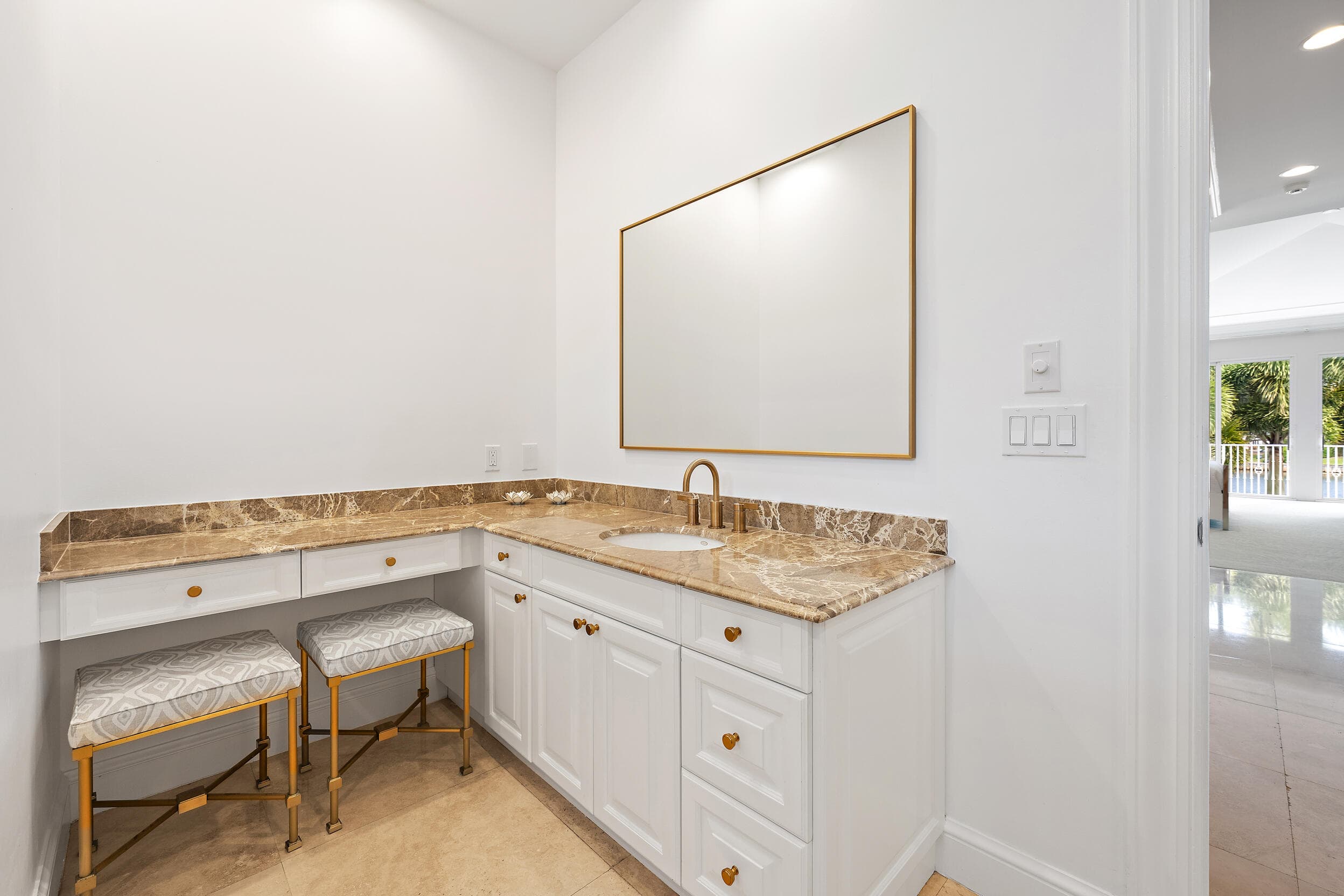 12864 S Shore Drive, Palm Beach Gardens, FL 33410 — photo 14 of 29