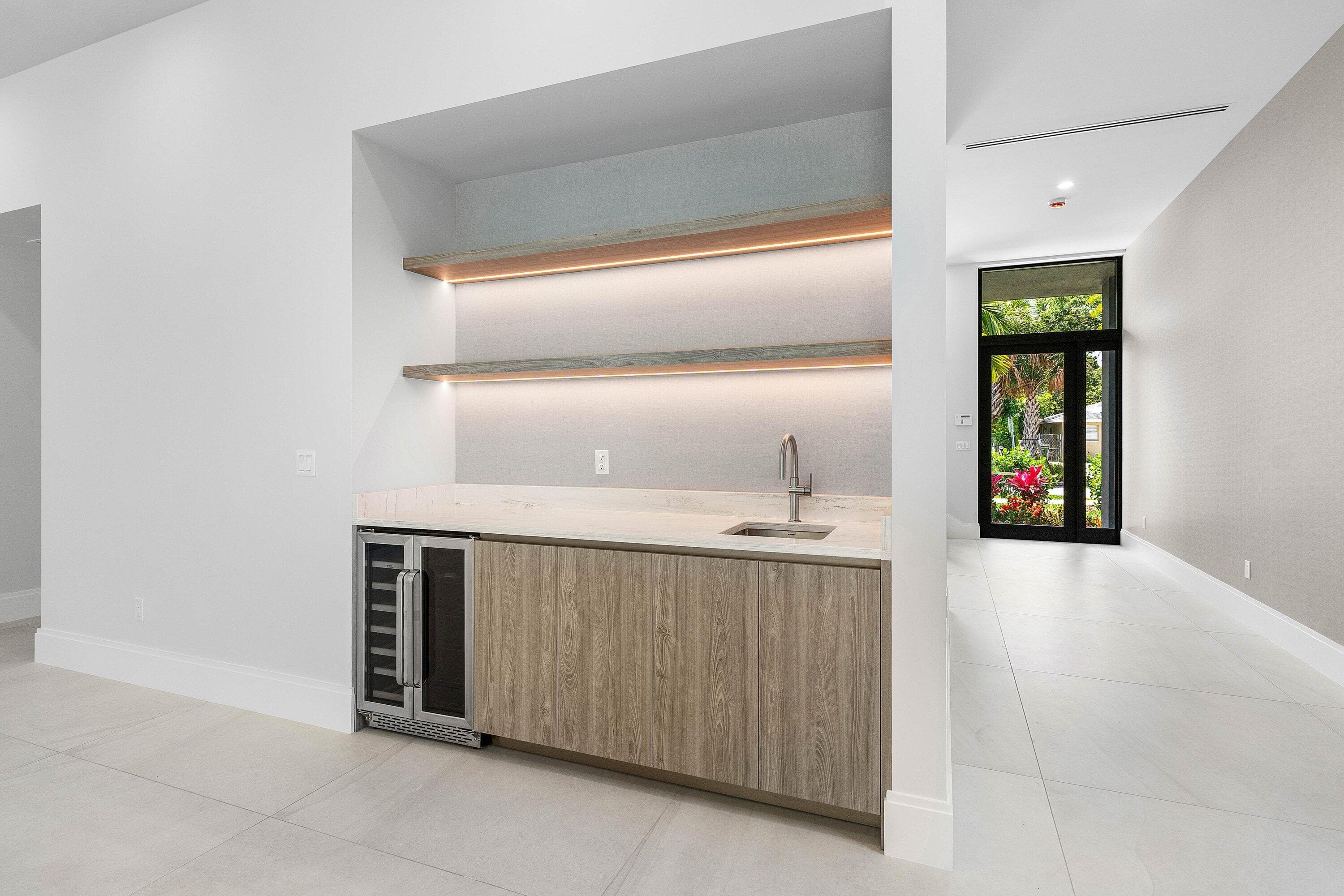 207 SE 5th Street, Delray Beach, FL 33483 — photo 27 of 46