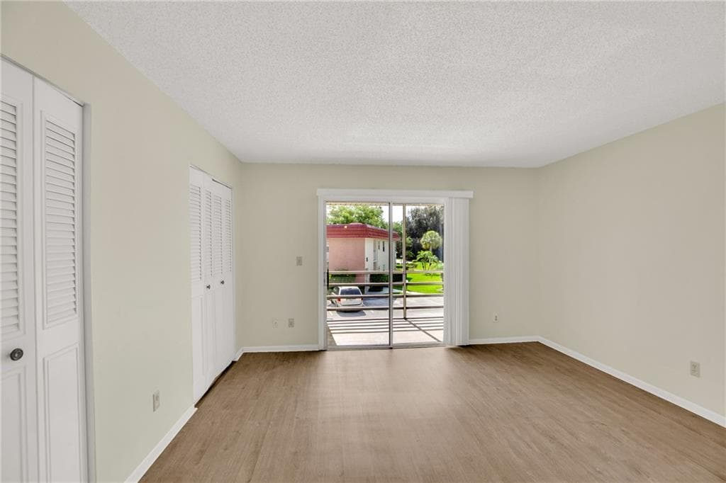 16 Vista Palm Lane 204, Vero Beach, FL 32962 — photo 15 of 36
