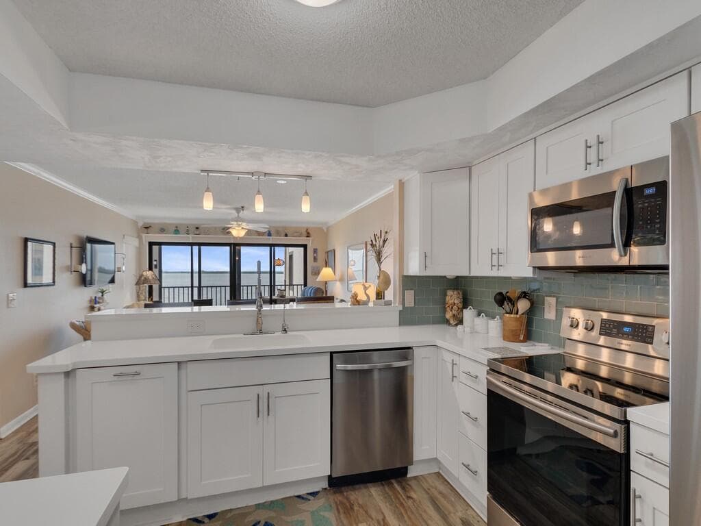 9612 Riverside Drive 203, Sebastian, FL 32958 — photo 4 of 29