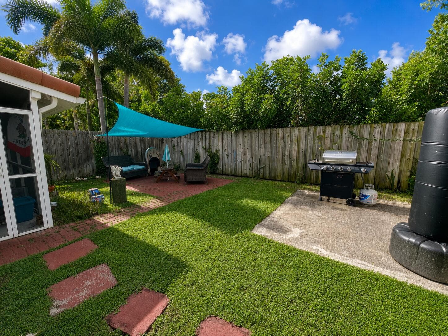 1610-1612 NE 56th Street, Fort Lauderdale, FL 33334 — photo 15 of 34