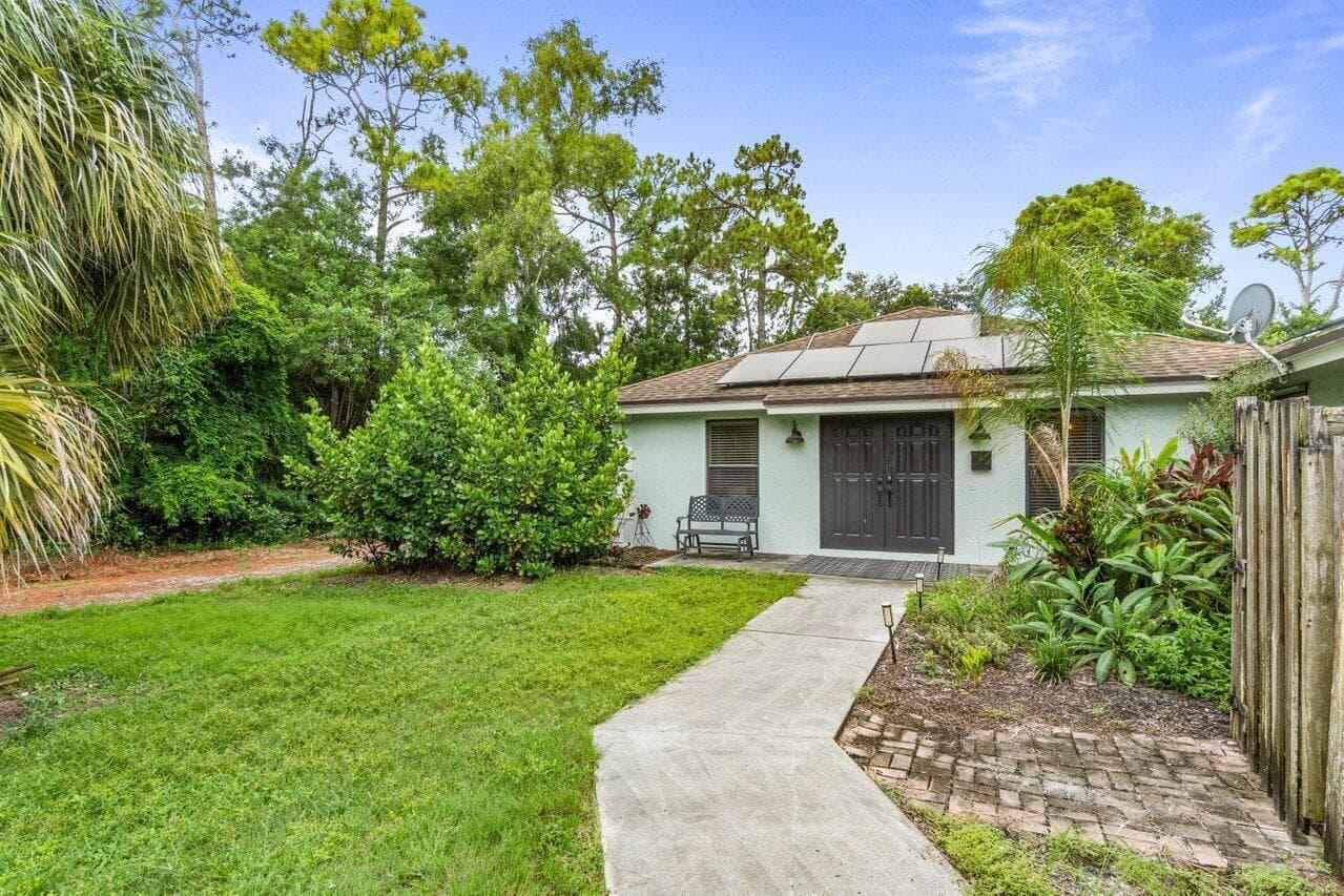 3303 Custer Avenue, Lake Worth, FL 33467 — photo 11 of 27