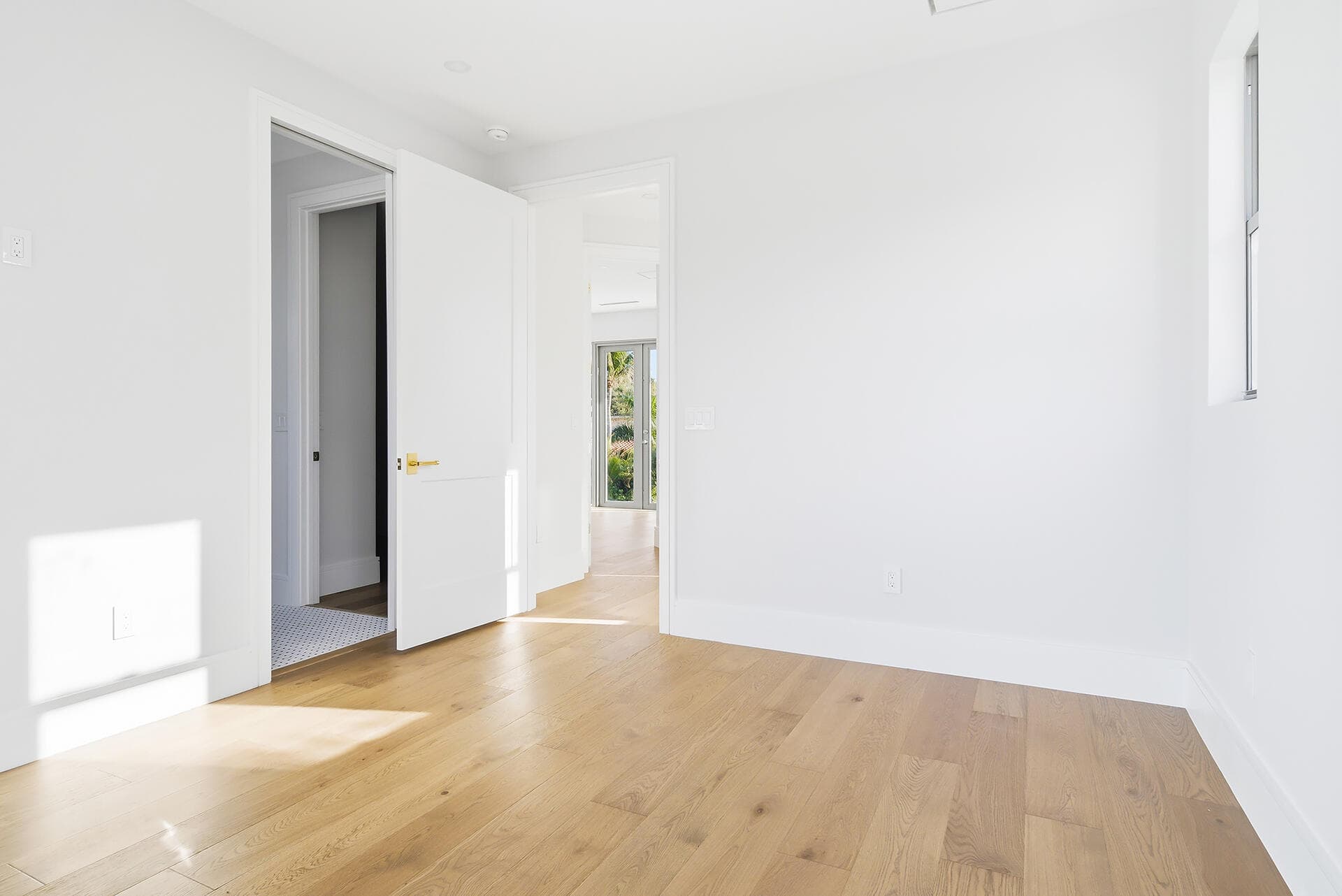 785 Park Place, West Palm Beach, FL 33401 — photo 26 of 35
