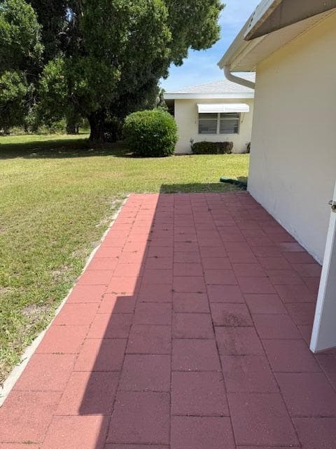 115 Lakes End Drive D, Fort Pierce, FL 34982 — photo 24 of 27